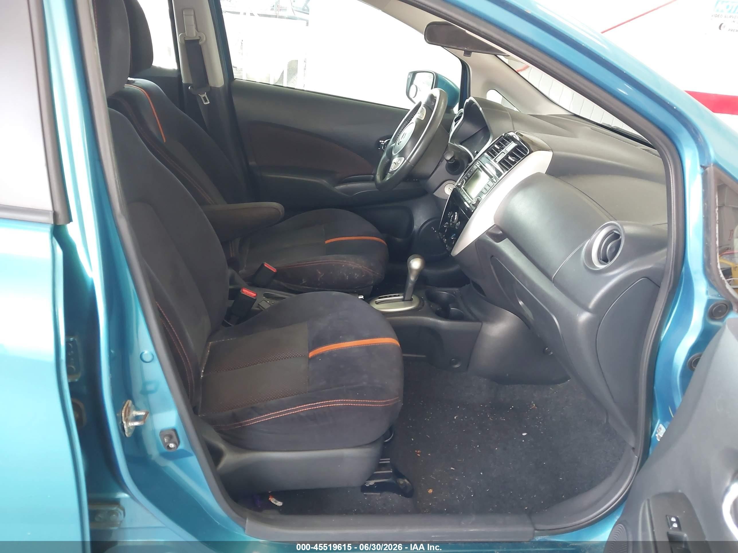 2015 Nissan Versa Note Sr Blue vin: 3N1CE2CP9FL392624