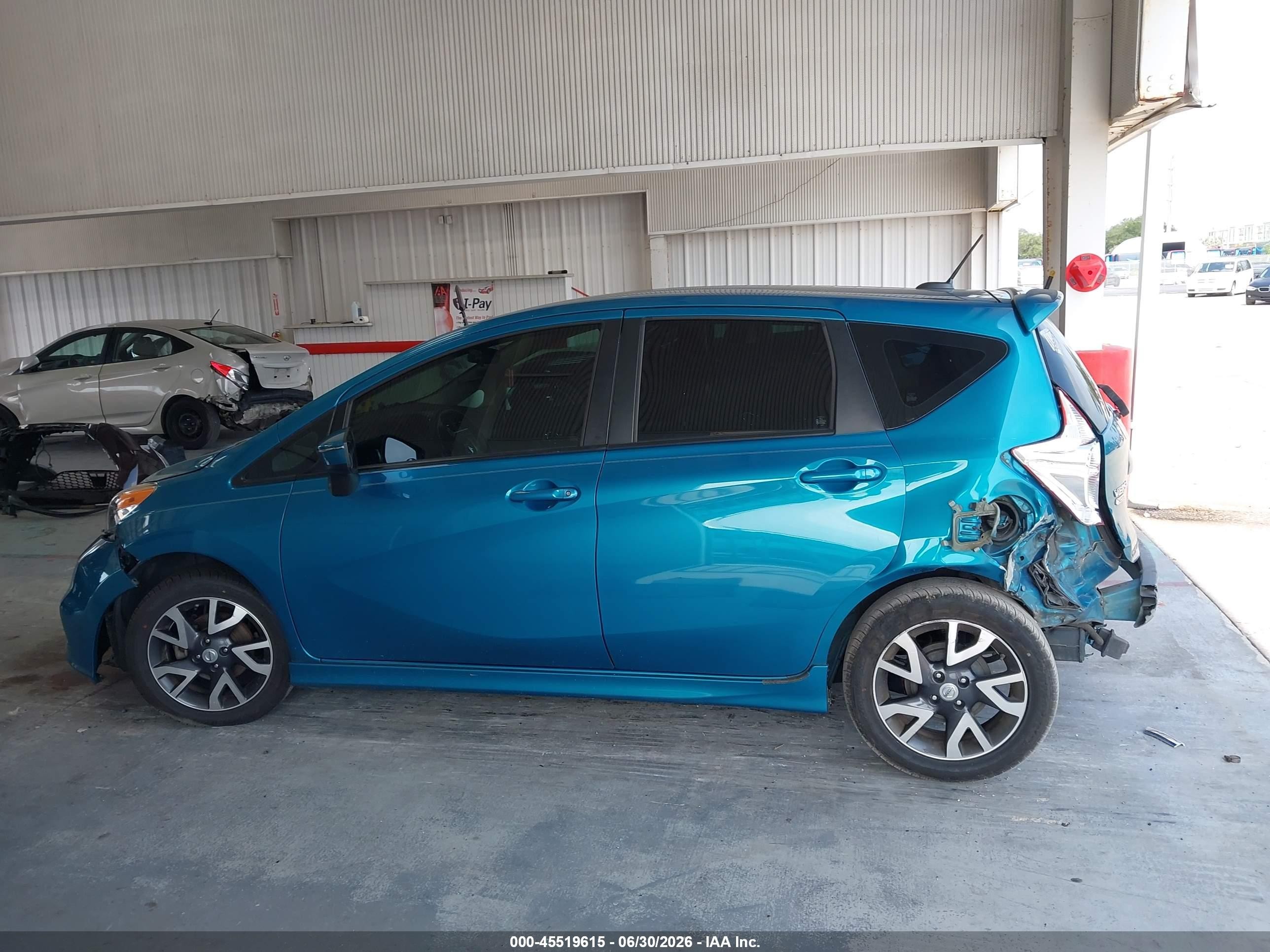 2015 Nissan Versa Note Sr Blue vin: 3N1CE2CP9FL392624