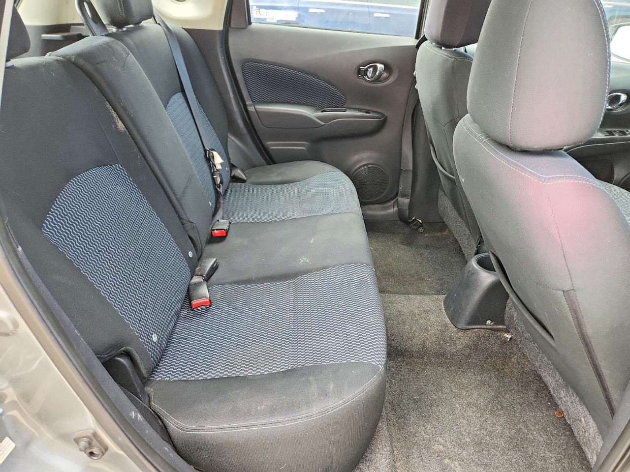2015 Nissan Versa Note Sv Gray vin: 3N1CE2CP9FL403511