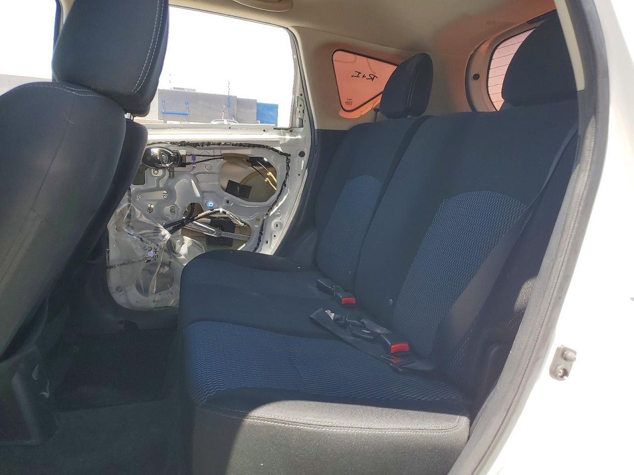 2015 Nissan Versa Note Sv White vin: 3N1CE2CP9FL419451