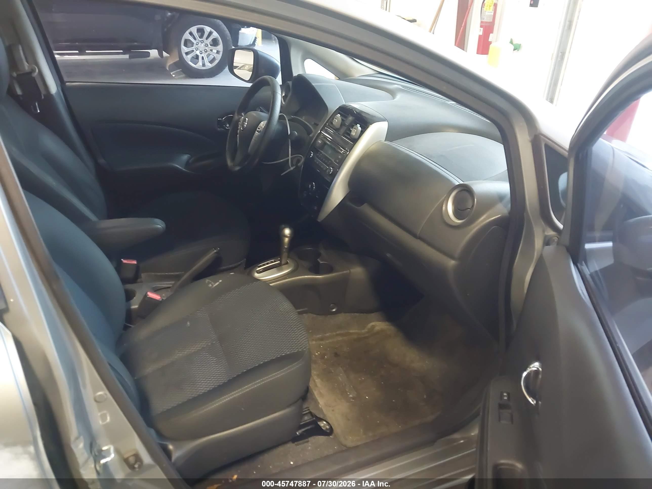 2015 Nissan Versa Note Sv Gray vin: 3N1CE2CP9FL443118
