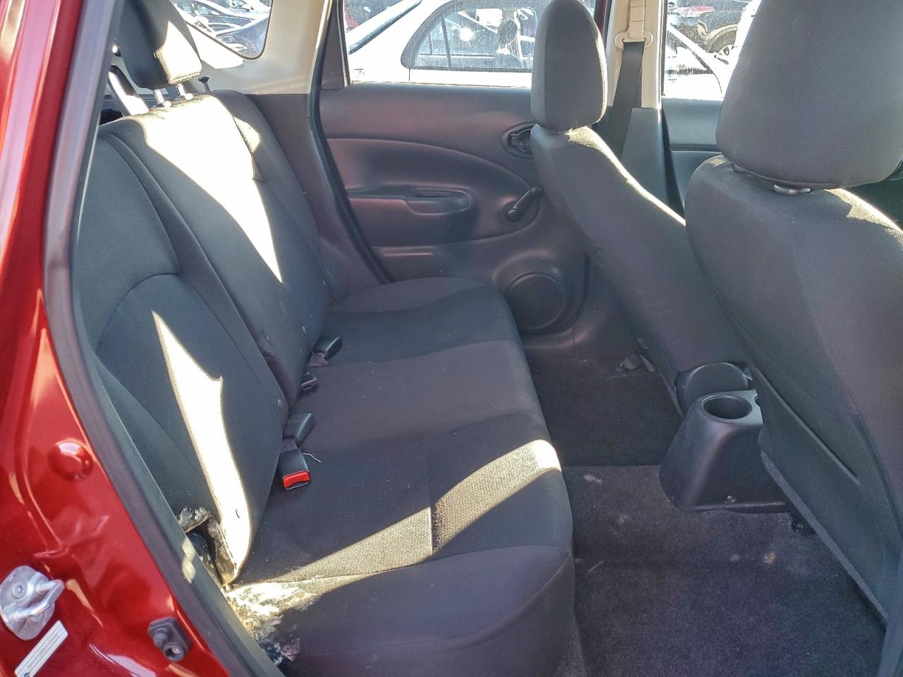 2016 Nissan Versa Note S Red vin: 3N1CE2CP9GL371578