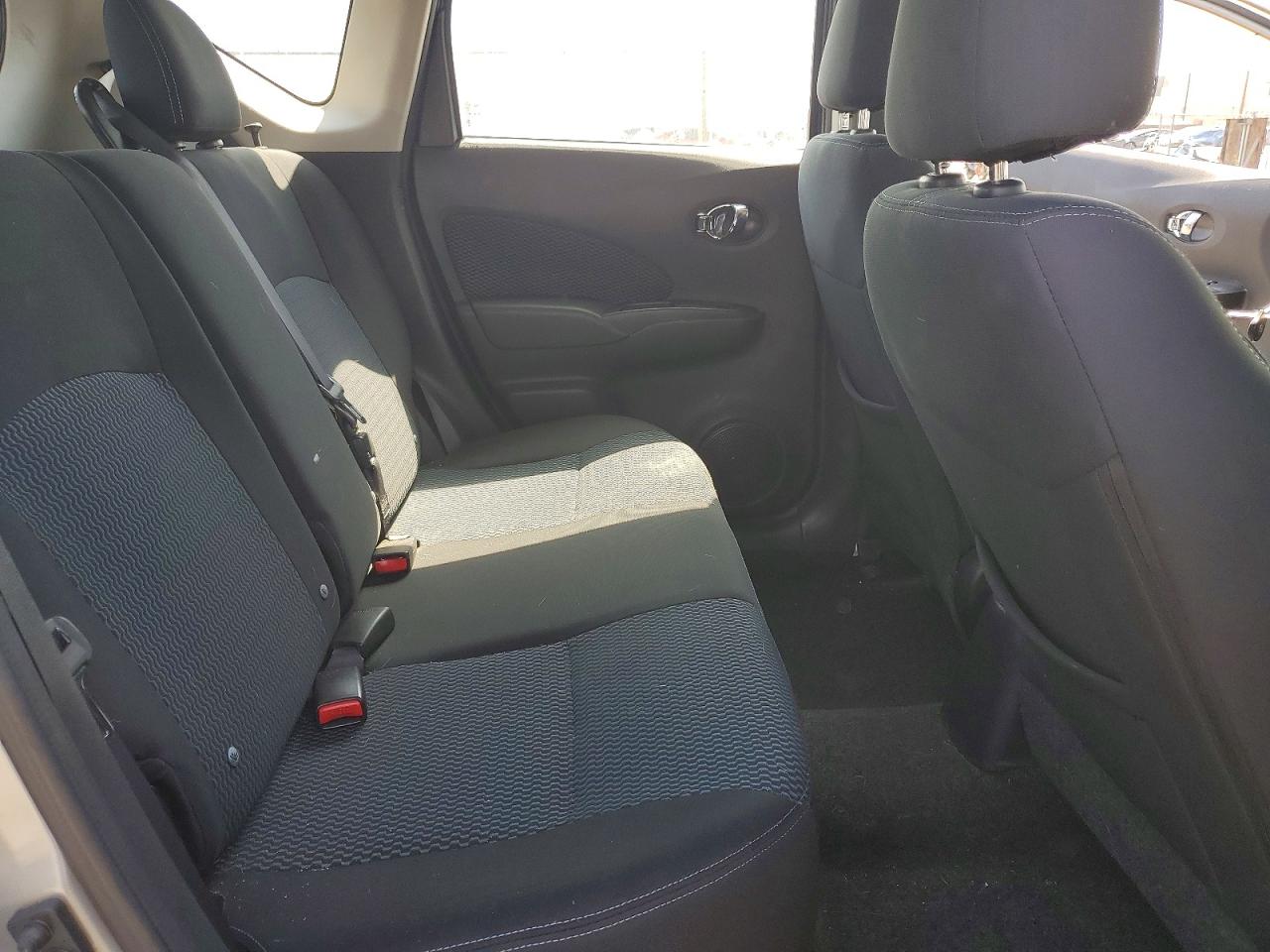 2014 Nissan Versa Note S Silver vin: 3N1CE2CPXEL362451