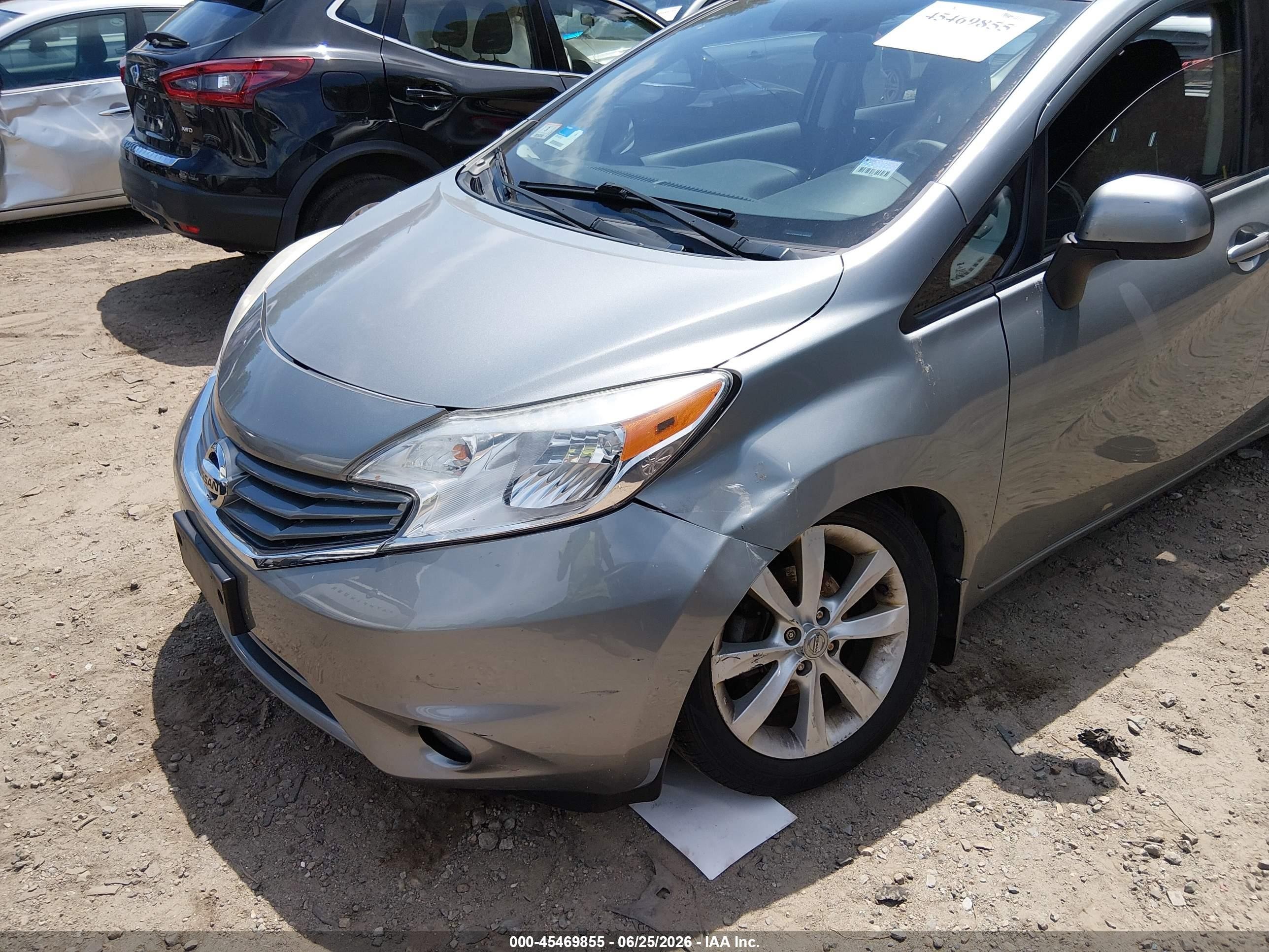 2014 Nissan Versa Note Sv Silver vin: 3N1CE2CPXEL379038
