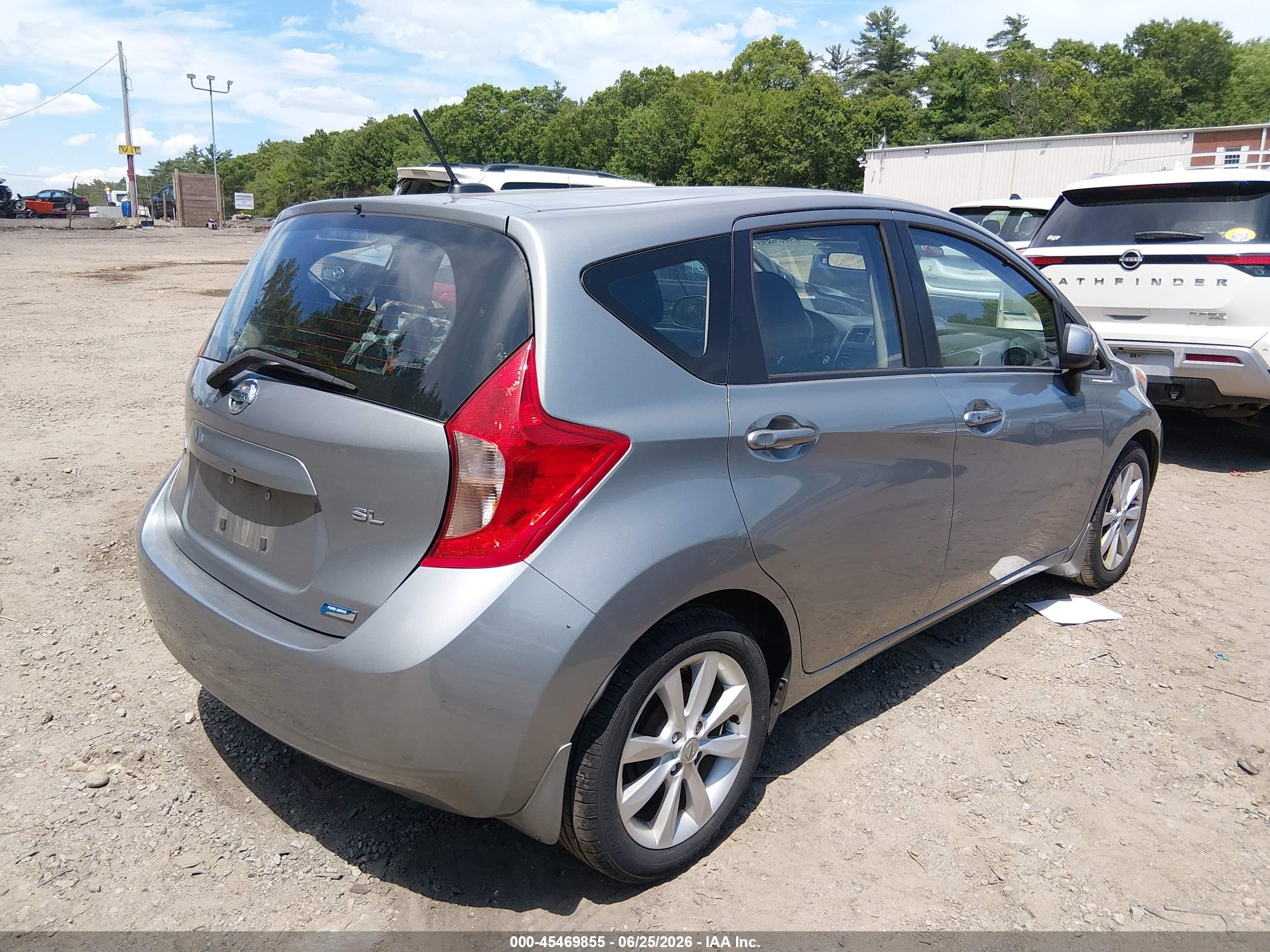 2014 Nissan Versa Note Sv Silver vin: 3N1CE2CPXEL379038