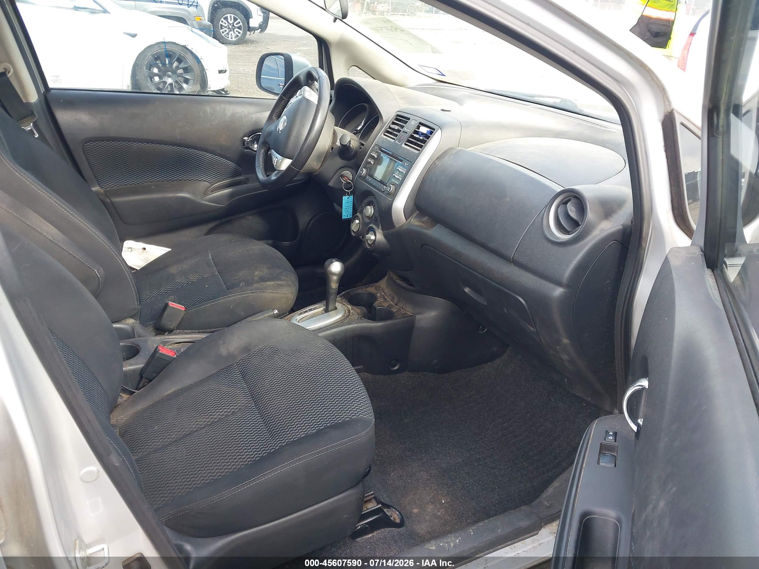 2014 Nissan Versa Note Sv Silver vin: 3N1CE2CPXEL387298