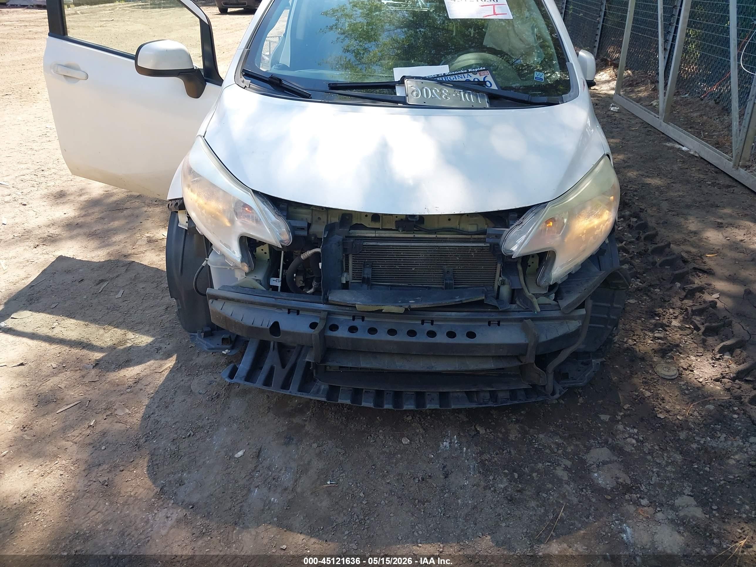 2014 Nissan Versa Note Sv White vin: 3N1CE2CPXEL390556