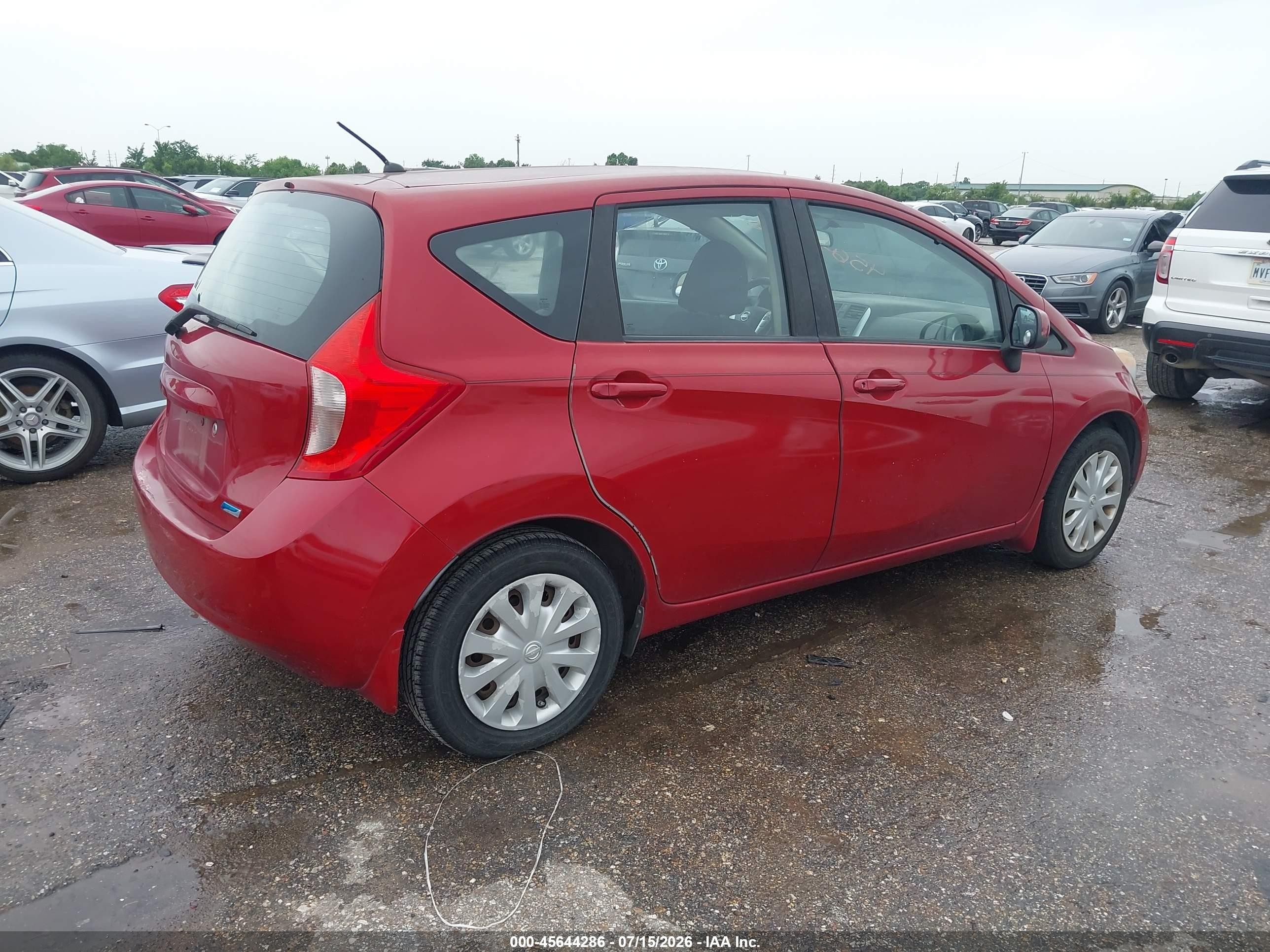 2014 Nissan Versa Note S Plus Red vin: 3N1CE2CPXEL392677