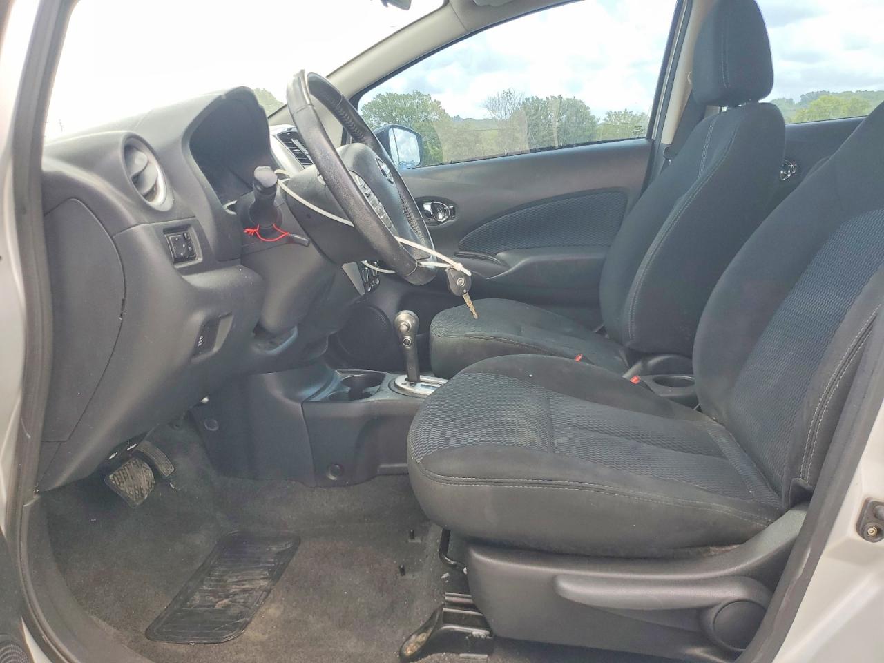 2015 Nissan Versa Note Sv Silver vin: 3N1CE2CPXFL361060