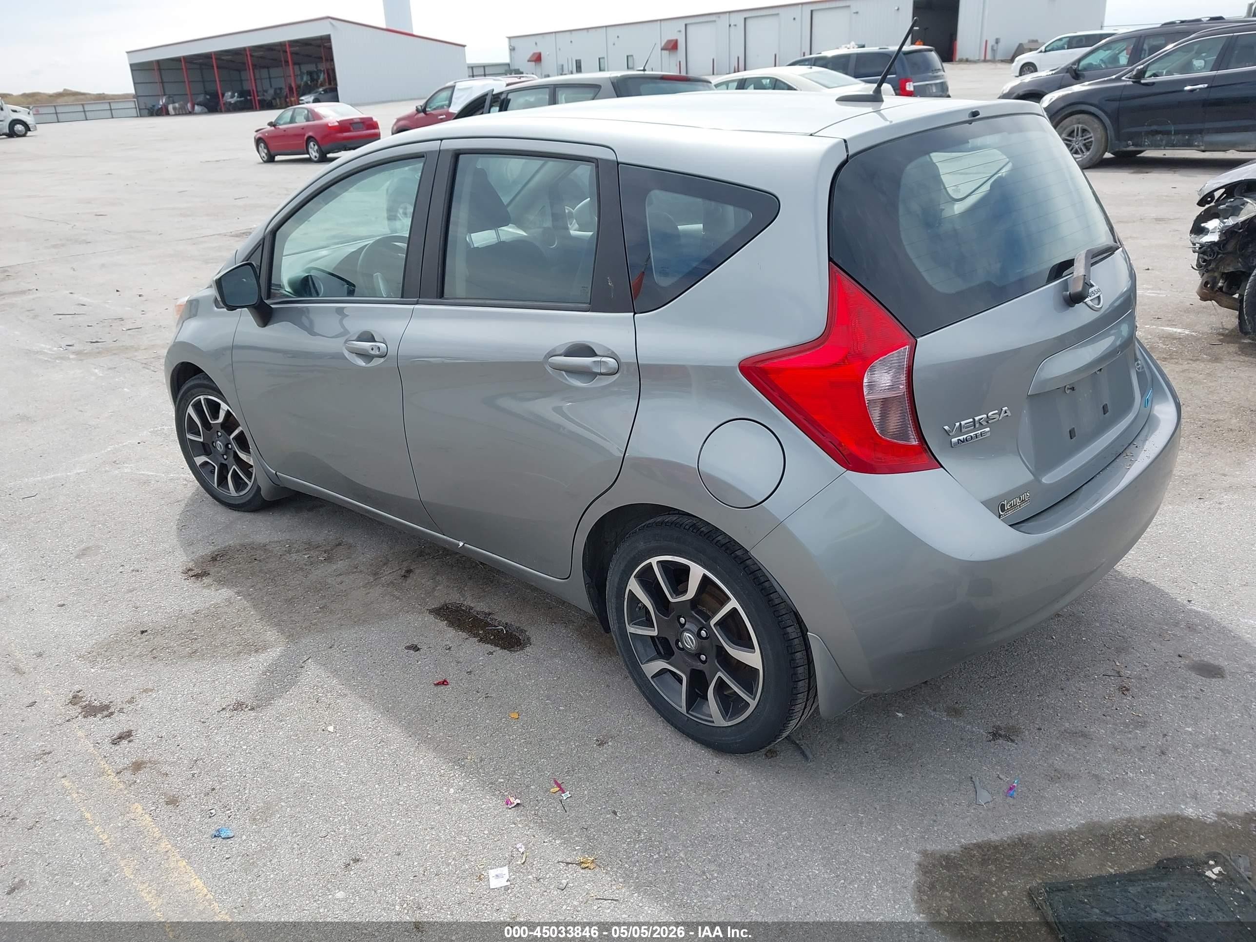 2015 Nissan Versa Note Sl Silver vin: 3N1CE2CPXFL371409