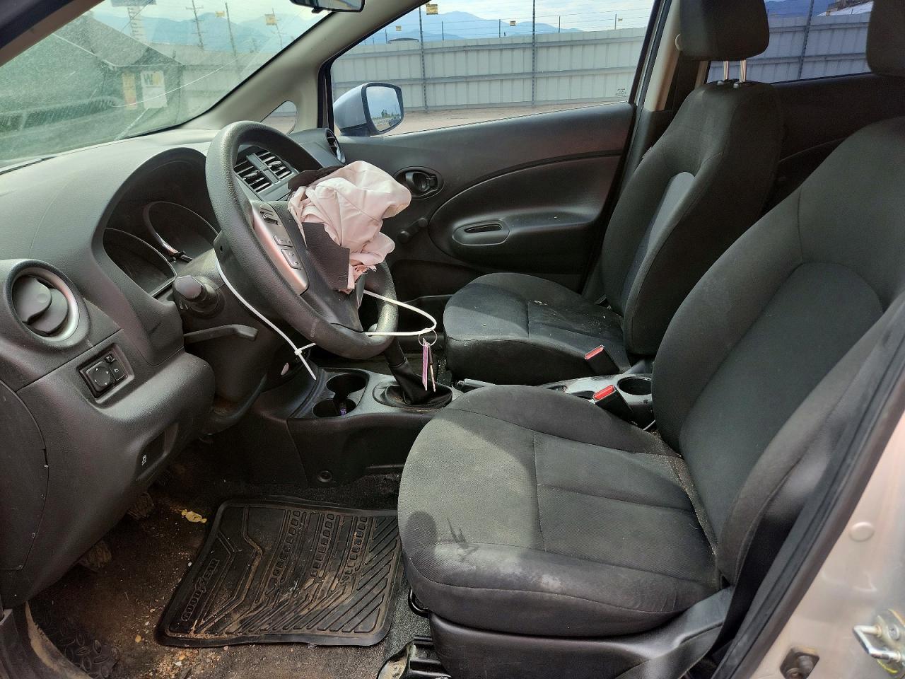 2015 Nissan Versa Note S Gray vin: 3N1CE2CPXFL391966