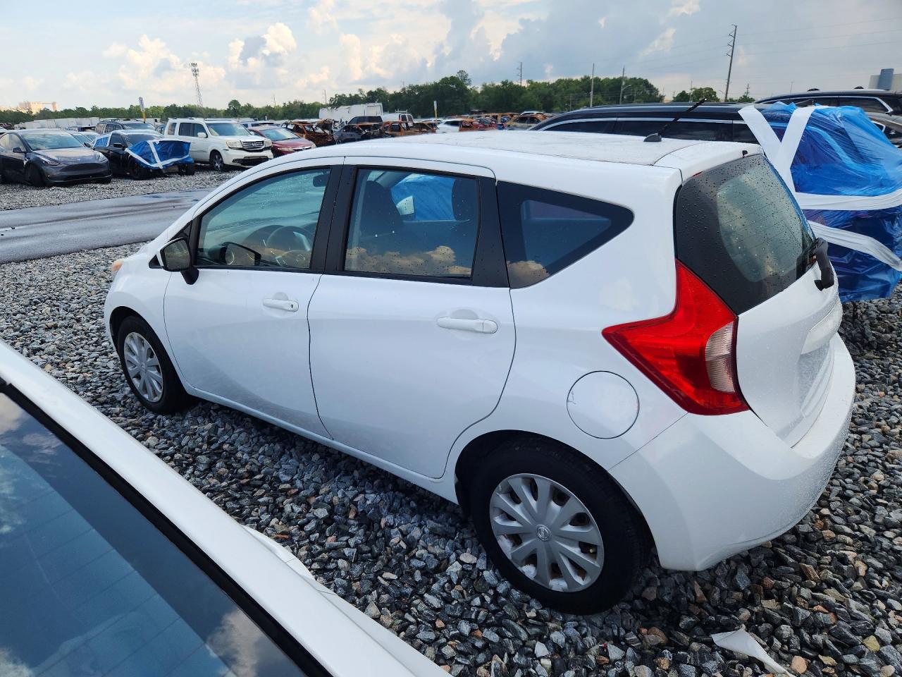 2015 Nissan Versa Note S Plus White vin: 3N1CE2CPXFL398822