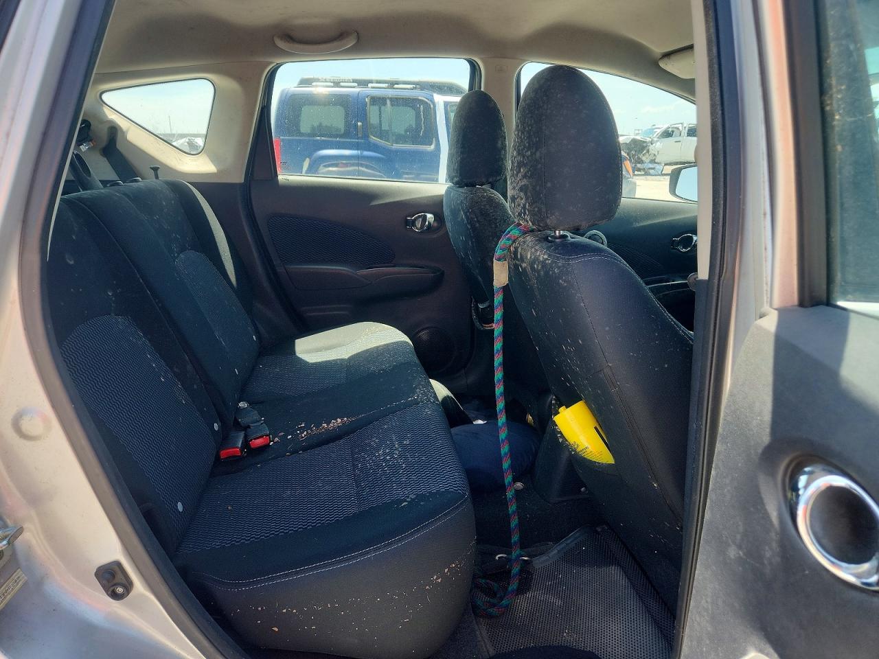 2015 Nissan Versa Note Sv Silver vin: 3N1CE2CPXFL409530