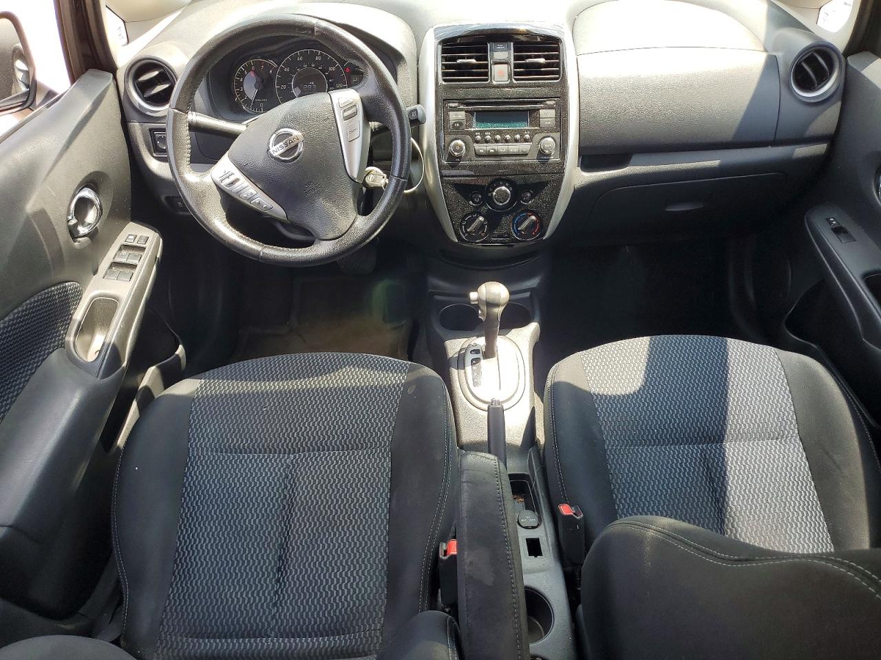 2015 Nissan Versa Note Sv Черный vin: 3N1CE2CPXFL415070