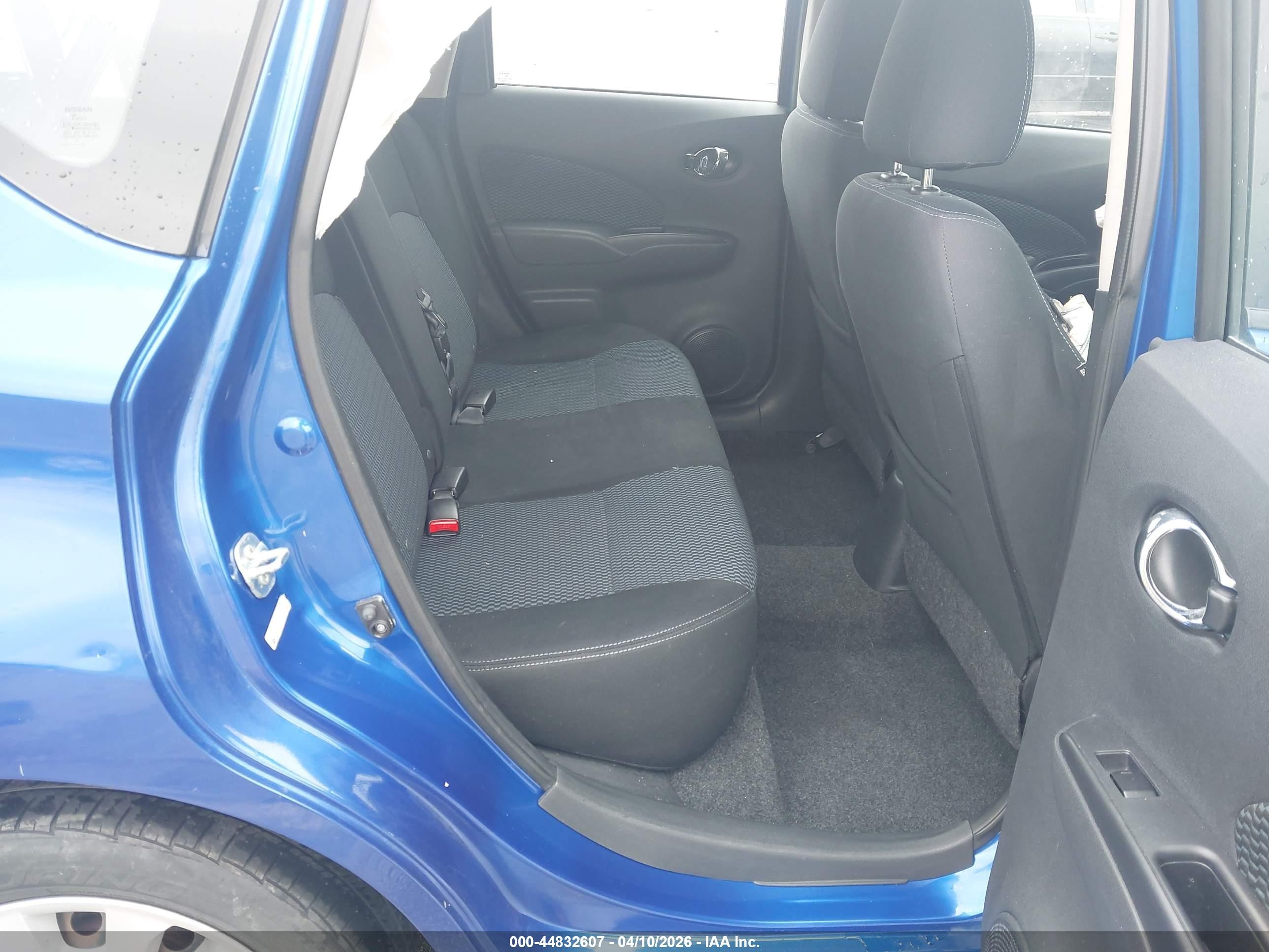 2015 Nissan Versa Note S (sr)/s Plus/sl/sr/sv Синий vin: 3N1CE2CPXFL417756