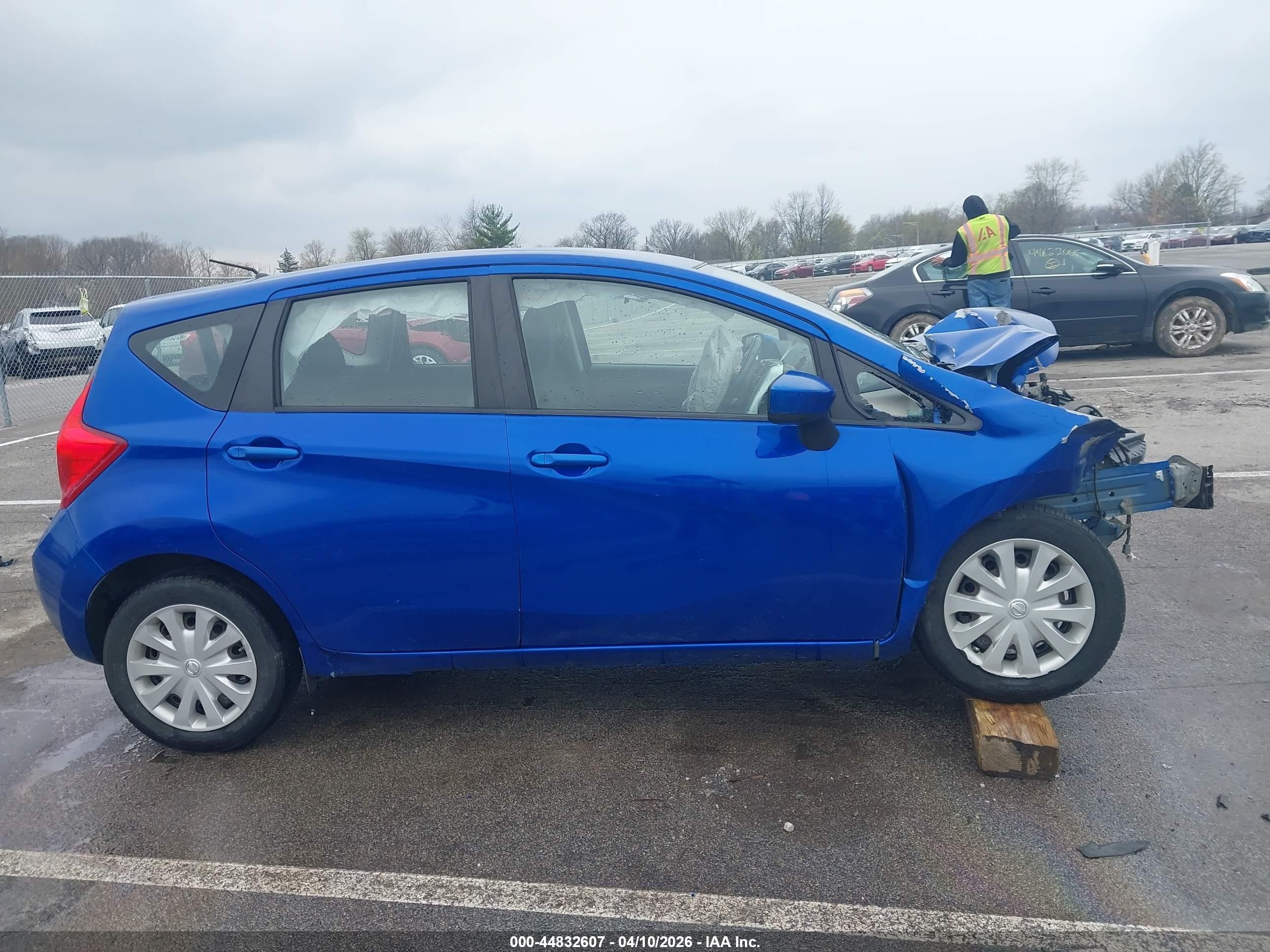 2015 Nissan Versa Note S (sr)/s Plus/sl/sr/sv Синий vin: 3N1CE2CPXFL417756