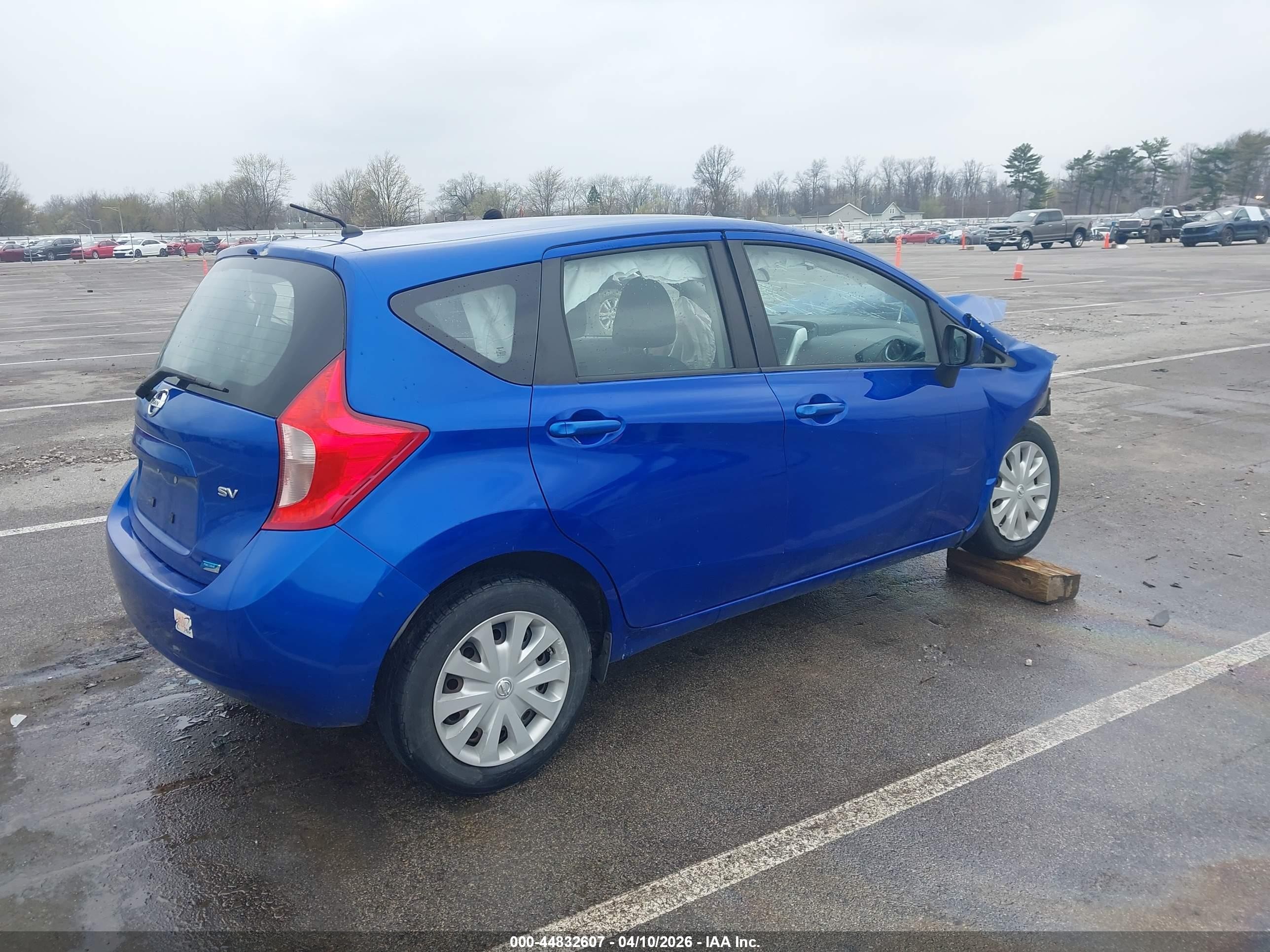 2015 Nissan Versa Note S (sr)/s Plus/sl/sr/sv Синий vin: 3N1CE2CPXFL417756