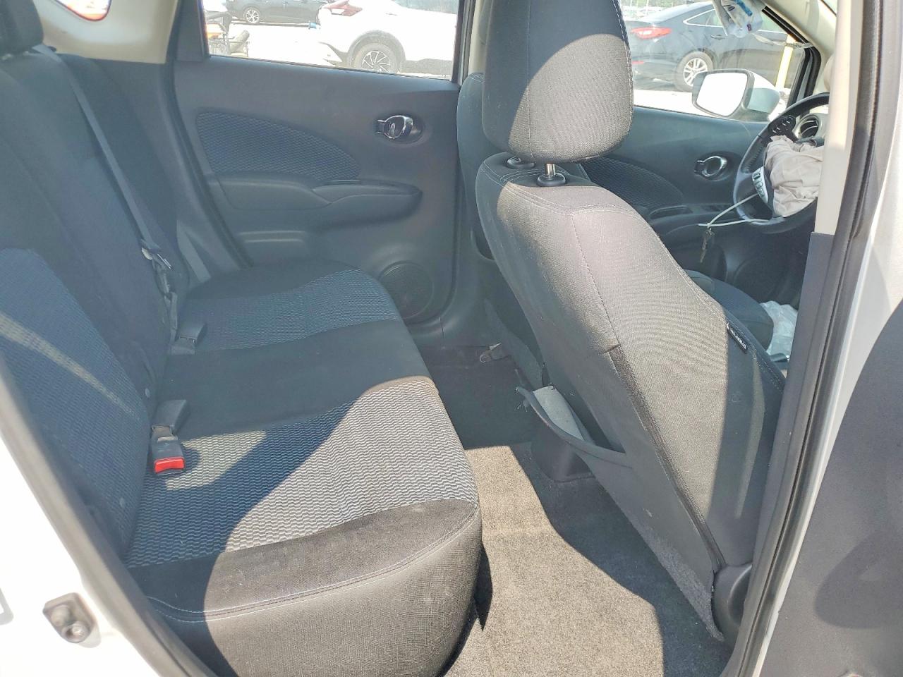 2015 Nissan Versa Note Sv Silver vin: 3N1CE2CPXFL430992