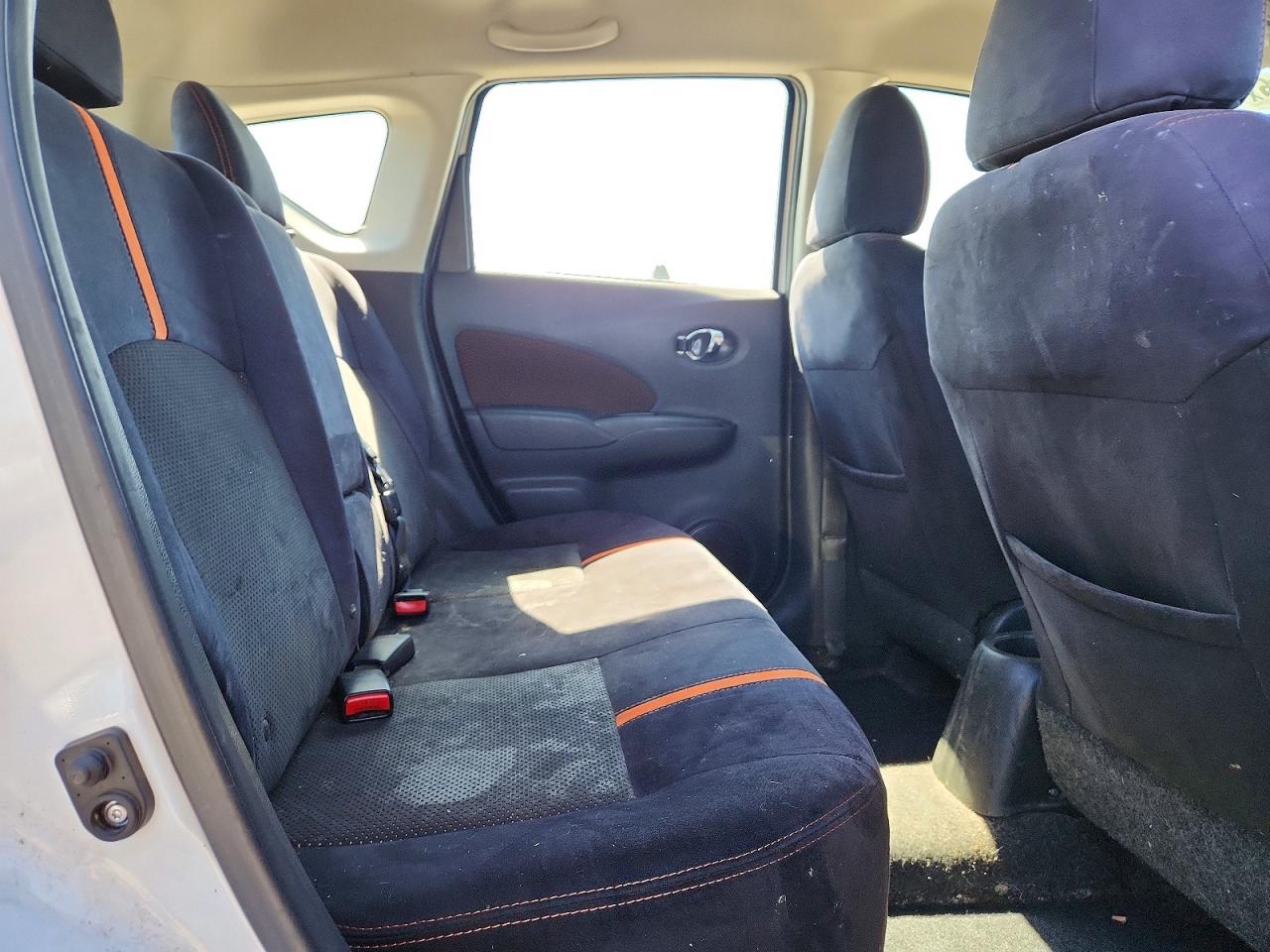 2015 Nissan Versa Note Sr White vin: 3N1CE2CPXFL431477