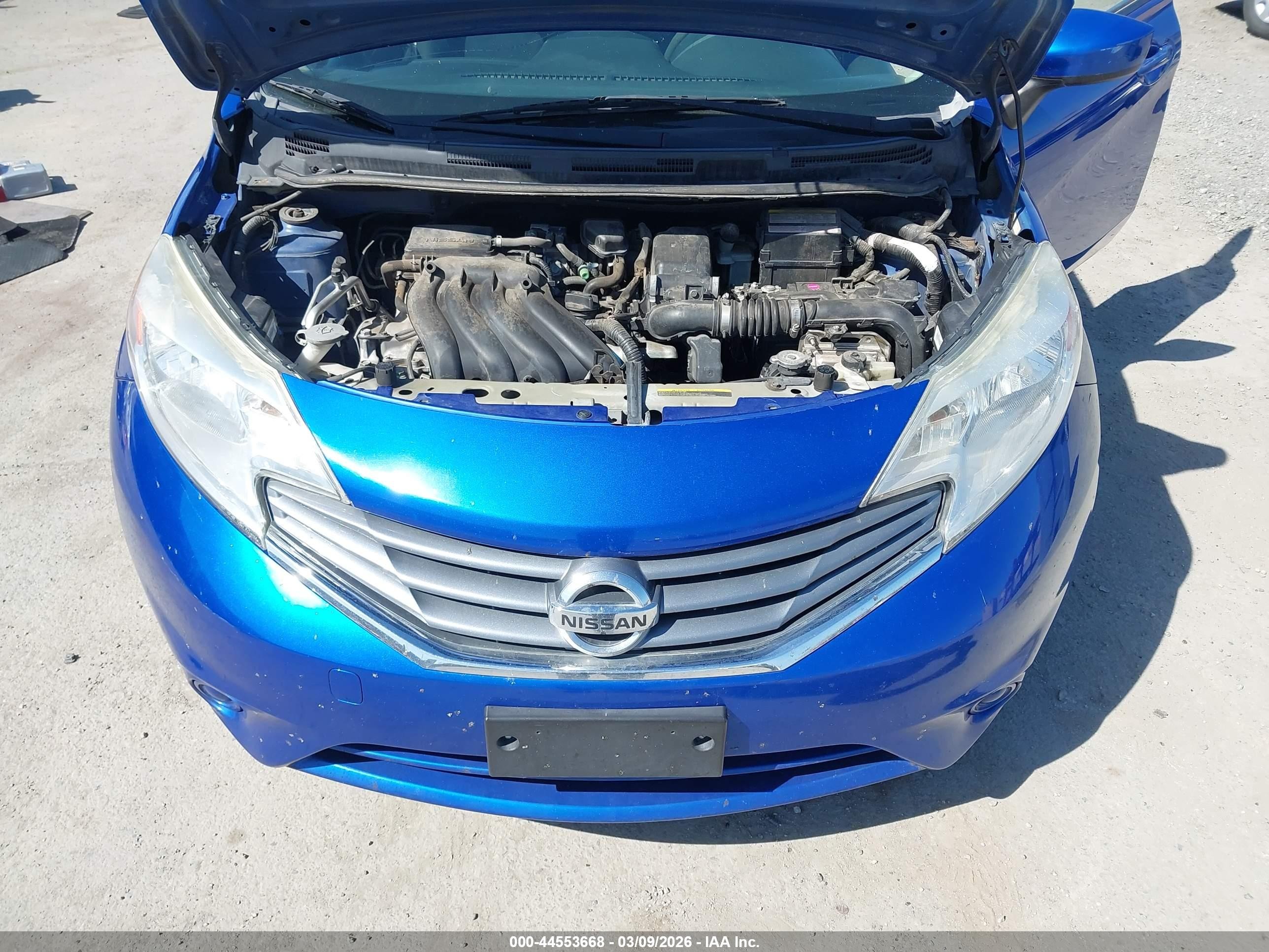 2015 Nissan Versa Note S Plus Blue vin: 3N1CE2CPXFL436520