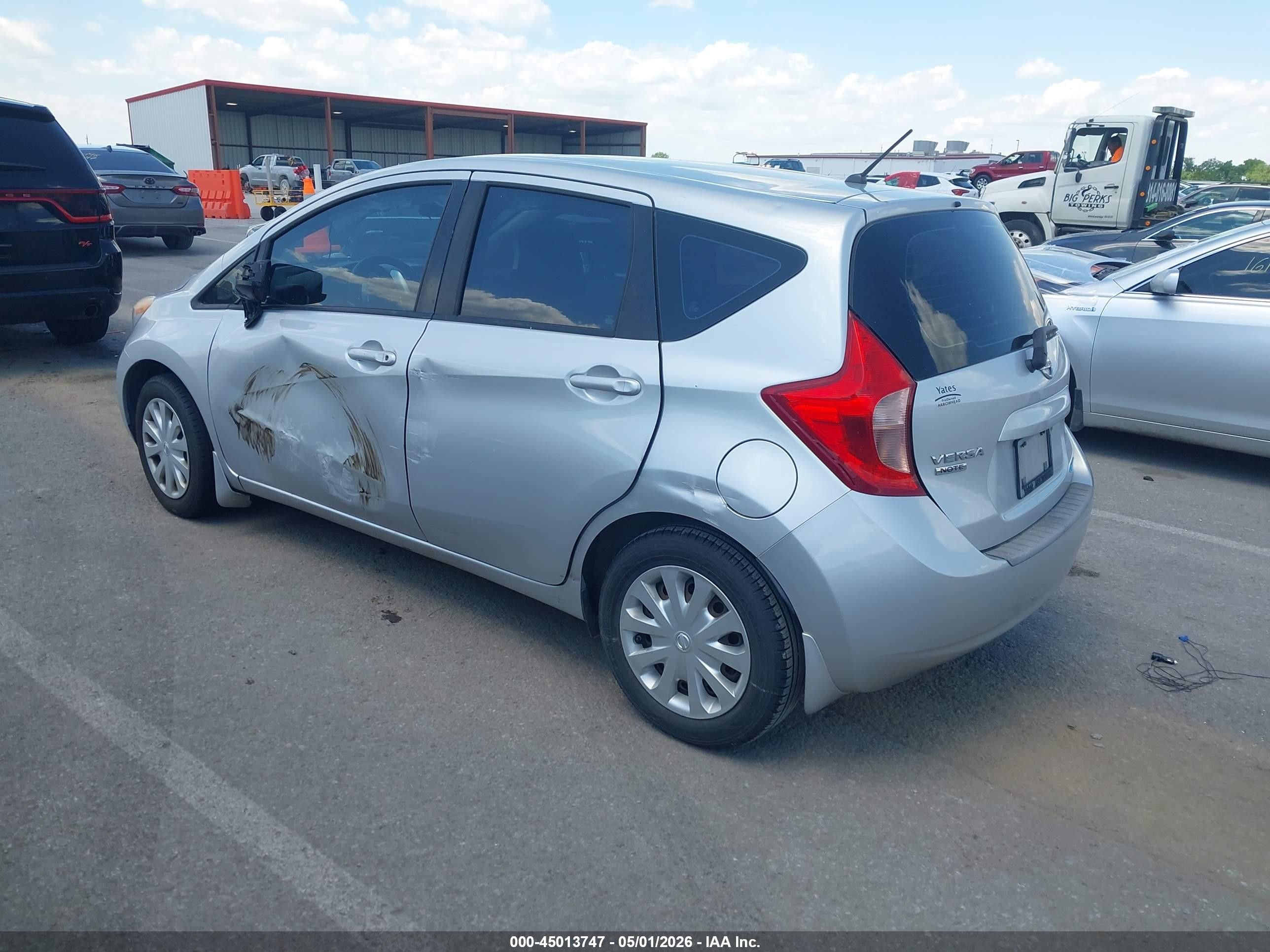 2015 Nissan Versa Note S Plus Silver vin: 3N1CE2CPXFL449140