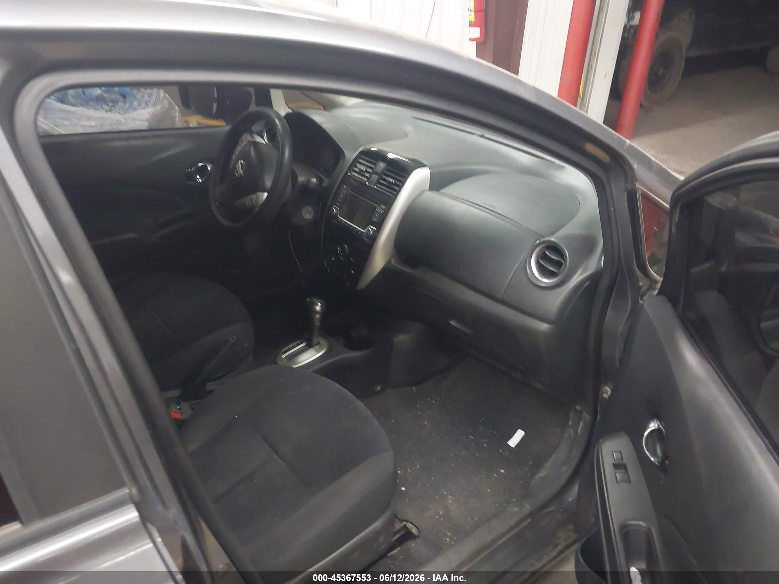 2016 Nissan Versa Note Sv Gray vin: 3N1CE2CPXGL389006