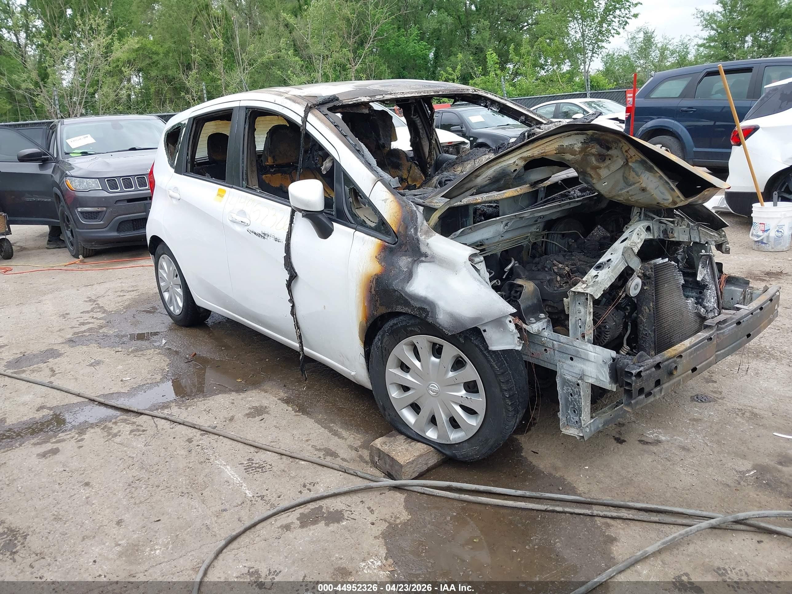 2016 Nissan Versa Note S (sr)/s Plus/sl/sr/sv White vin: 3N1CE2CPXGL402966