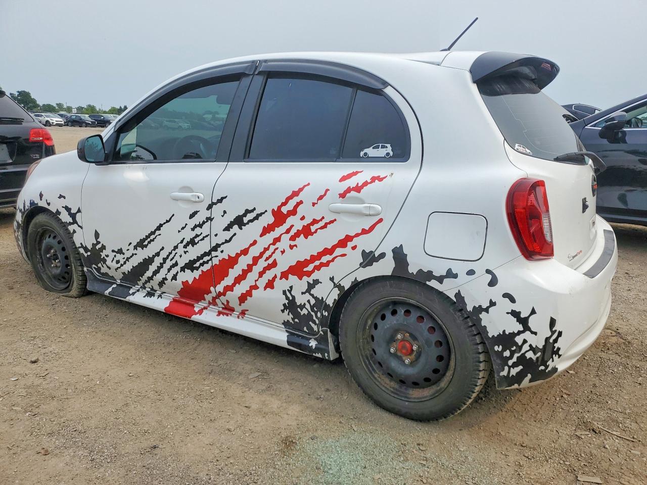 2015 Nissan Micra White vin: 3N1CK3CP1FL200157