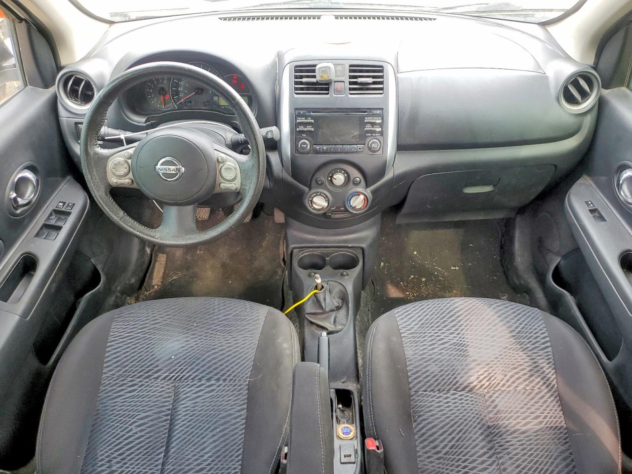 2015 Nissan Micra White vin: 3N1CK3CP1FL200157