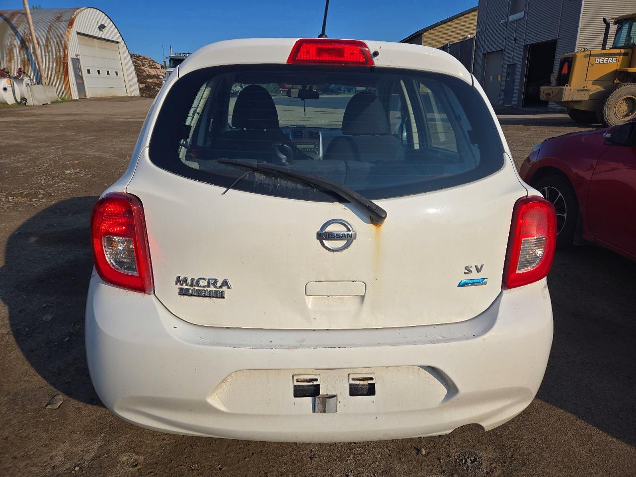 2015 Nissan Micra White vin: 3N1CK3CP2FL245186