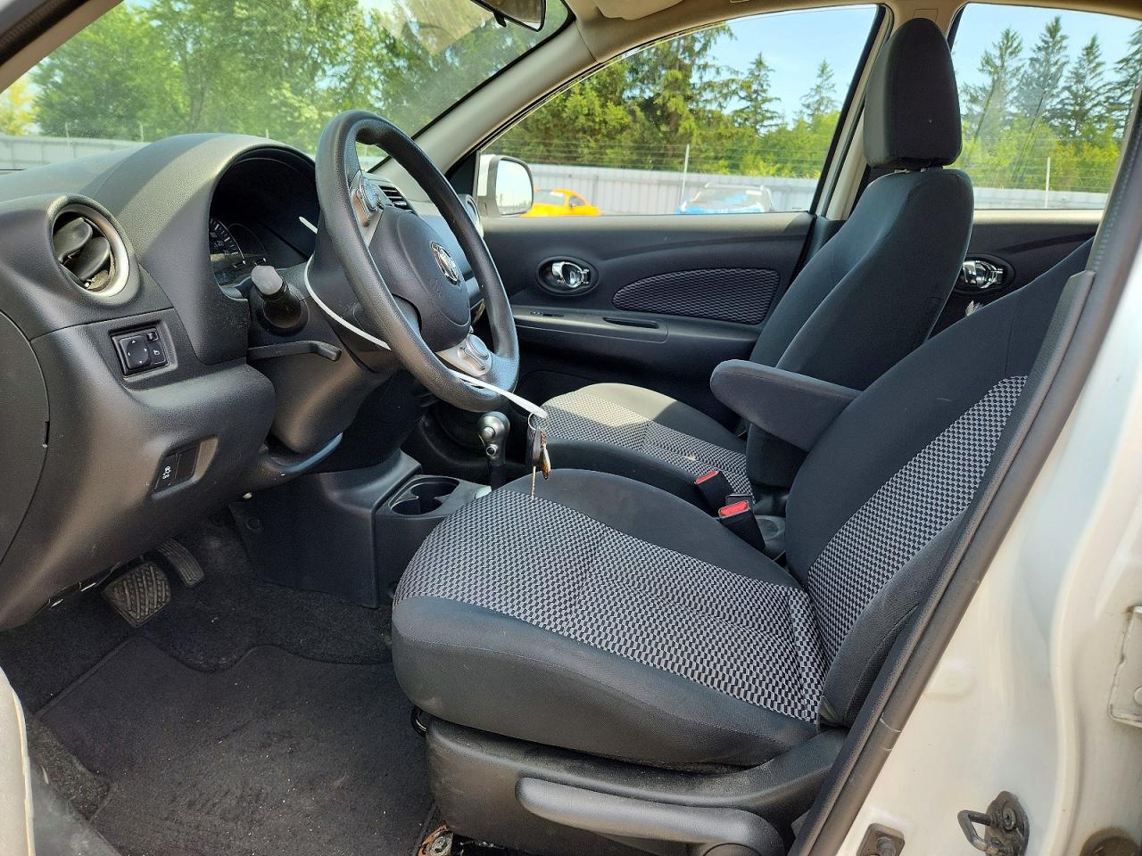 2015 Nissan Micra White vin: 3N1CK3CP5FL269207