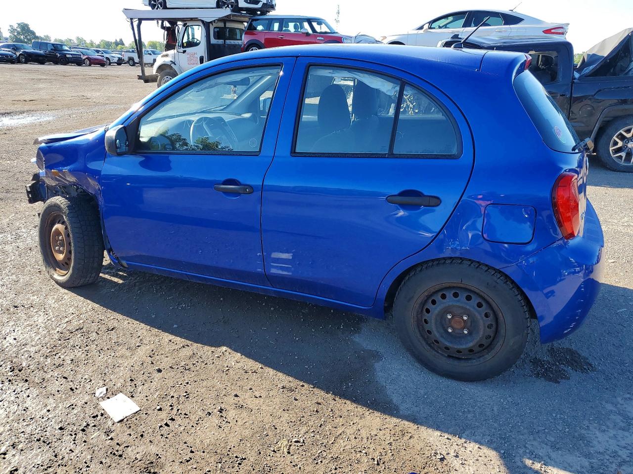 2015 Nissan Micra Blue vin: 3N1CK3CP9FL231835
