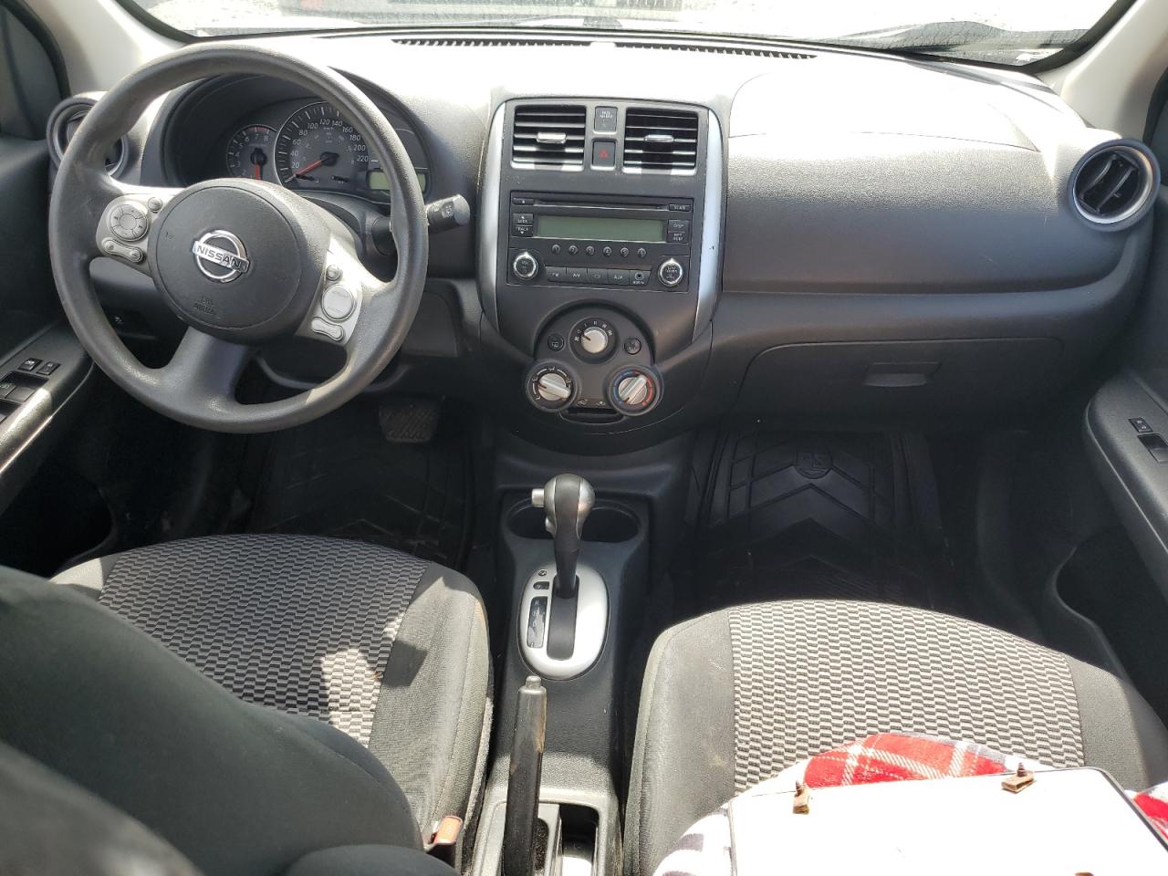 2016 Nissan Micra Charcoal vin: 3N1CK3CP9GL266683