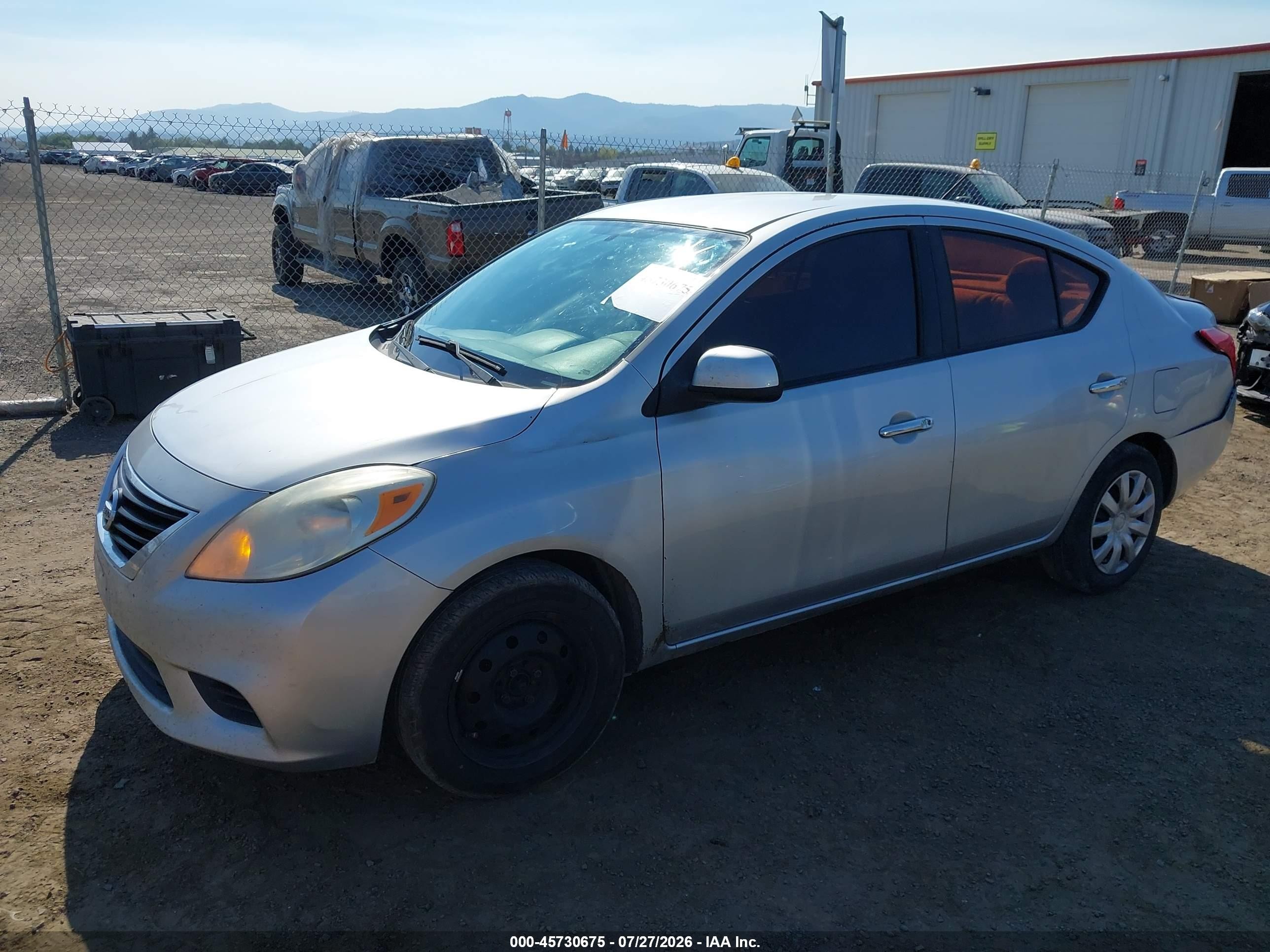 2012 Nissan Versa 1.6 Sv Серебряный vin: 3N1CN7AP0CL826571