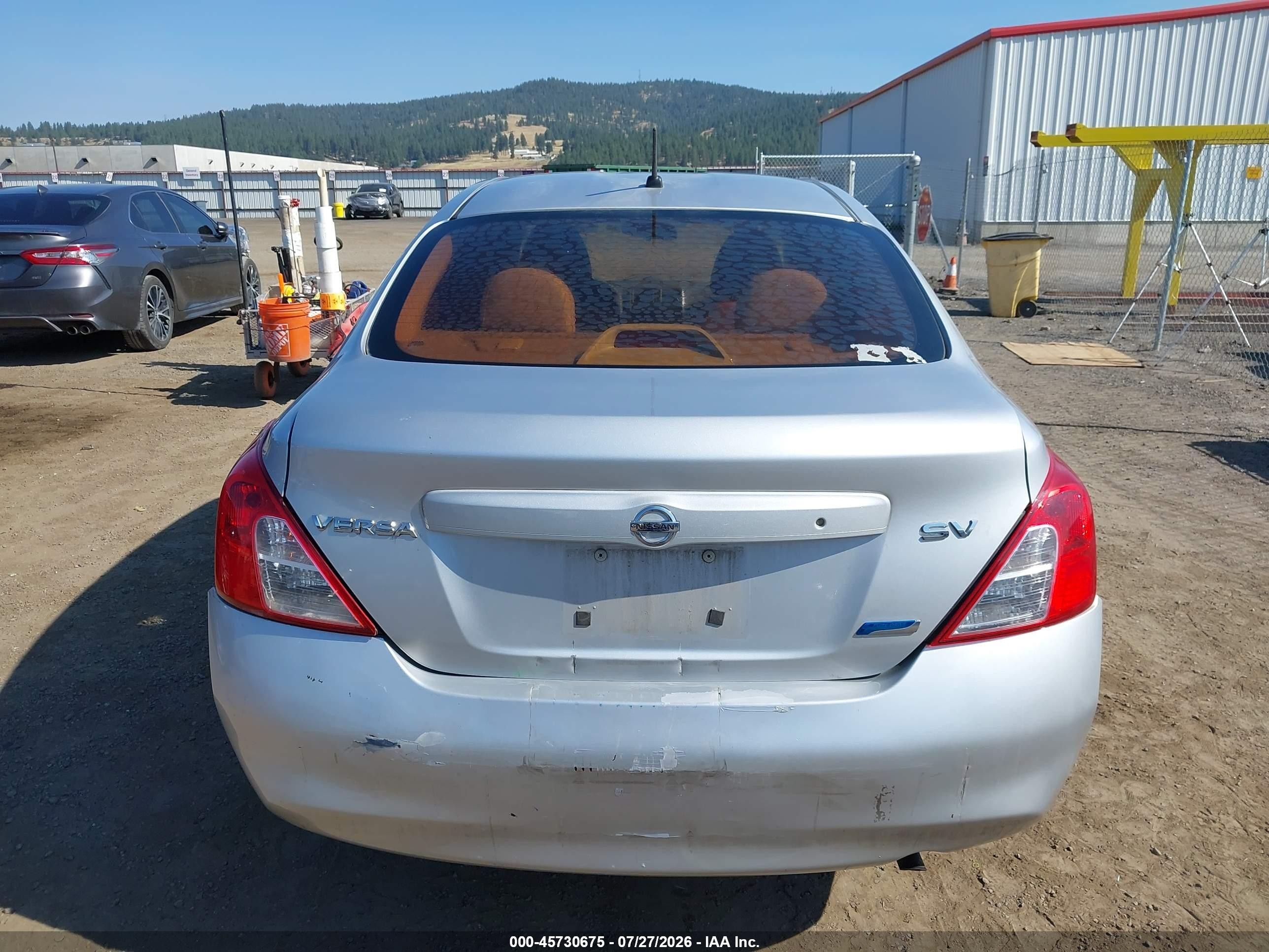 2012 Nissan Versa 1.6 Sv Серебряный vin: 3N1CN7AP0CL826571
