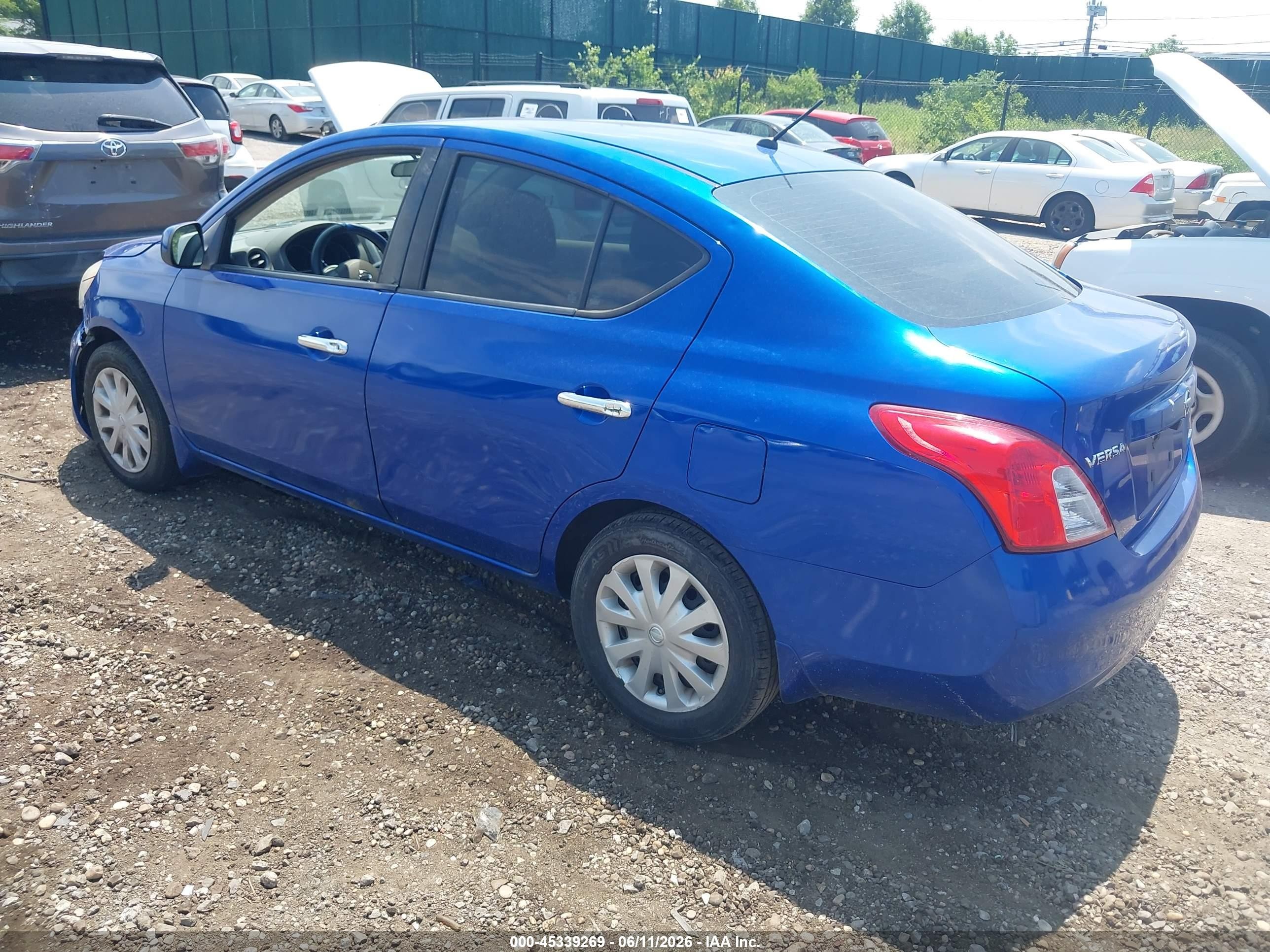 2012 Nissan Versa 1.6 Sv Blue vin: 3N1CN7AP0CL838414