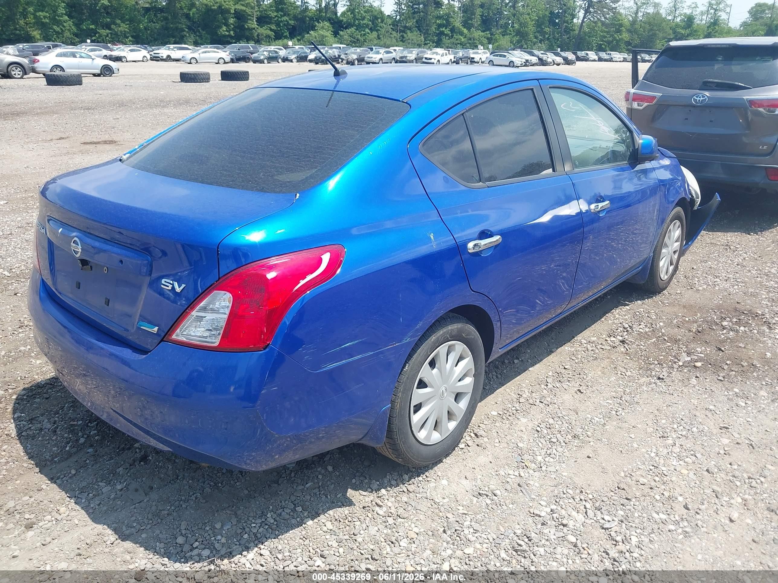 2012 Nissan Versa 1.6 Sv Blue vin: 3N1CN7AP0CL838414