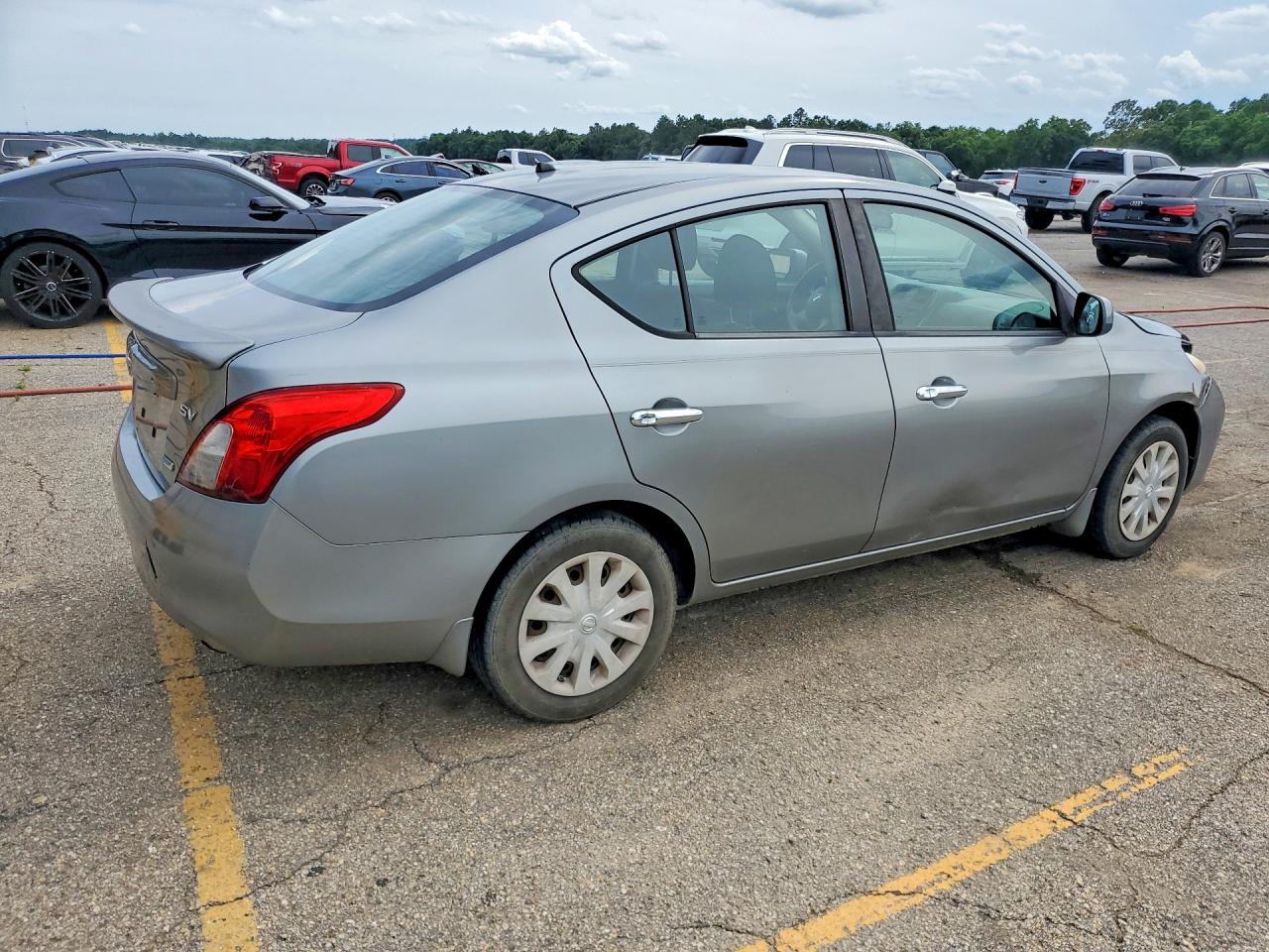 2012 Nissan Versa 1.6 S Gray vin: 3N1CN7AP0CL855875