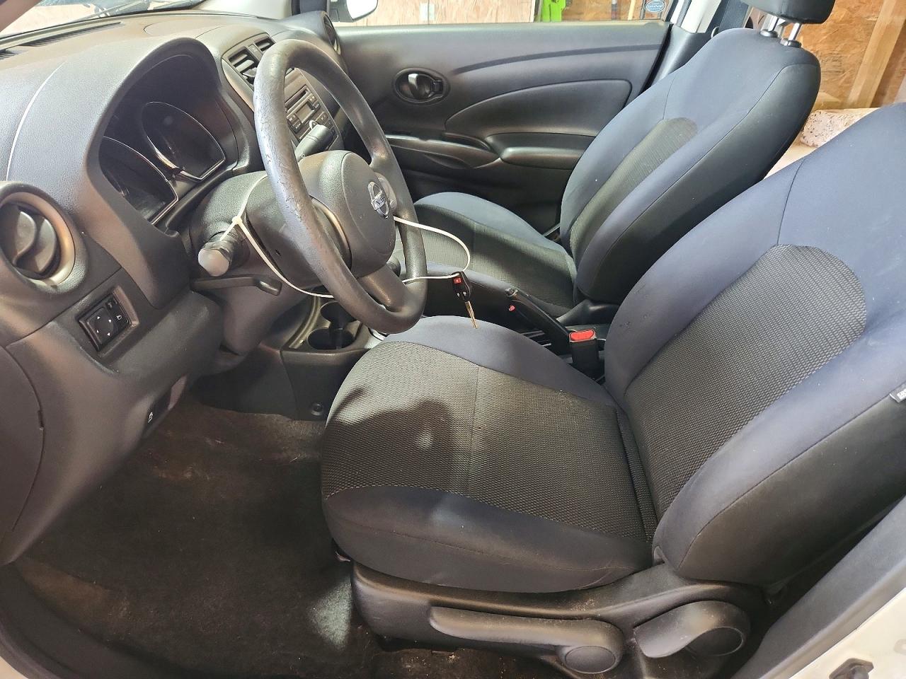 2012 Nissan Versa 1.6 S White vin: 3N1CN7AP0CL859747