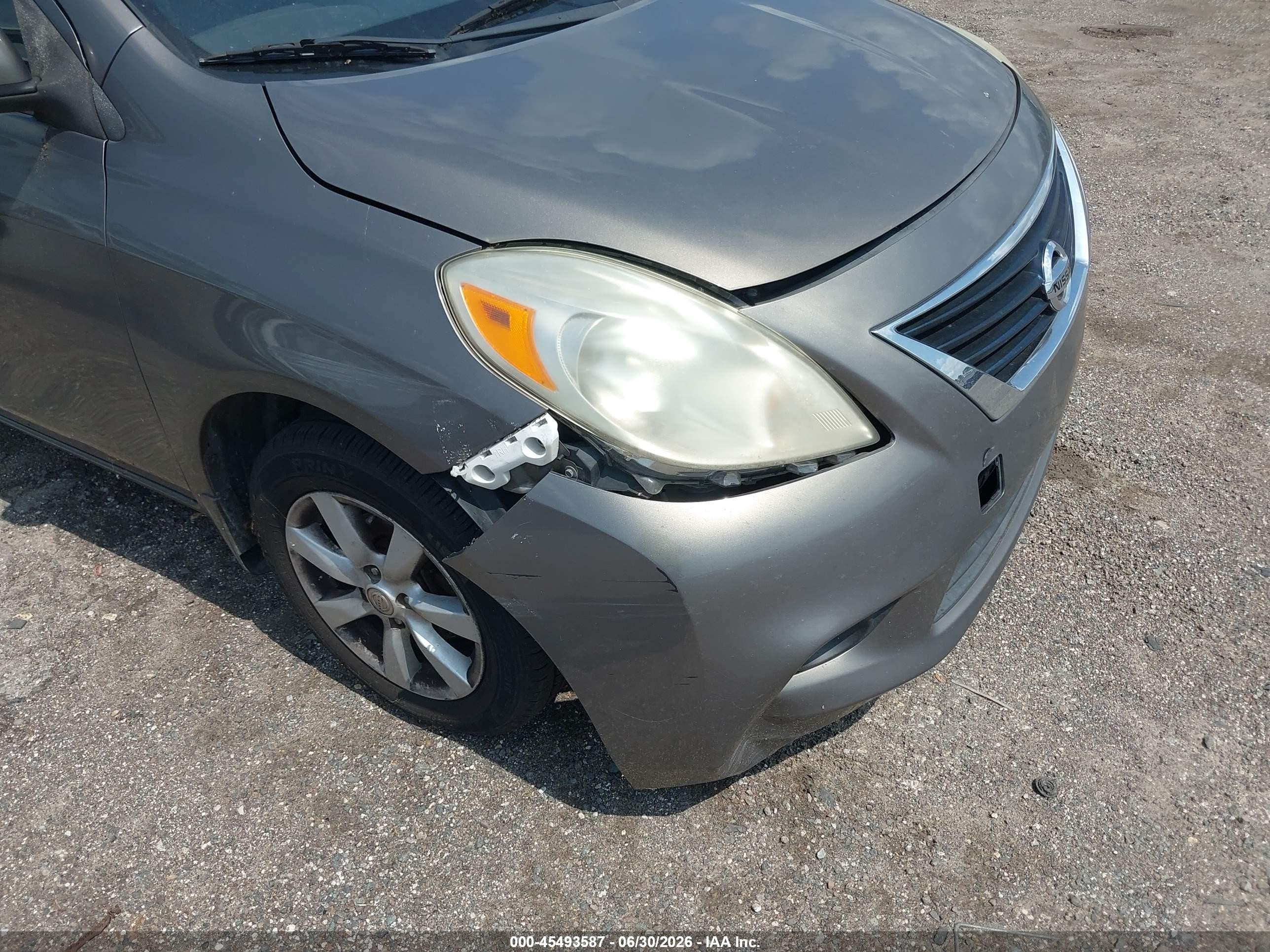 2012 Nissan Versa 1.6 Sl Gray vin: 3N1CN7AP0CL861014