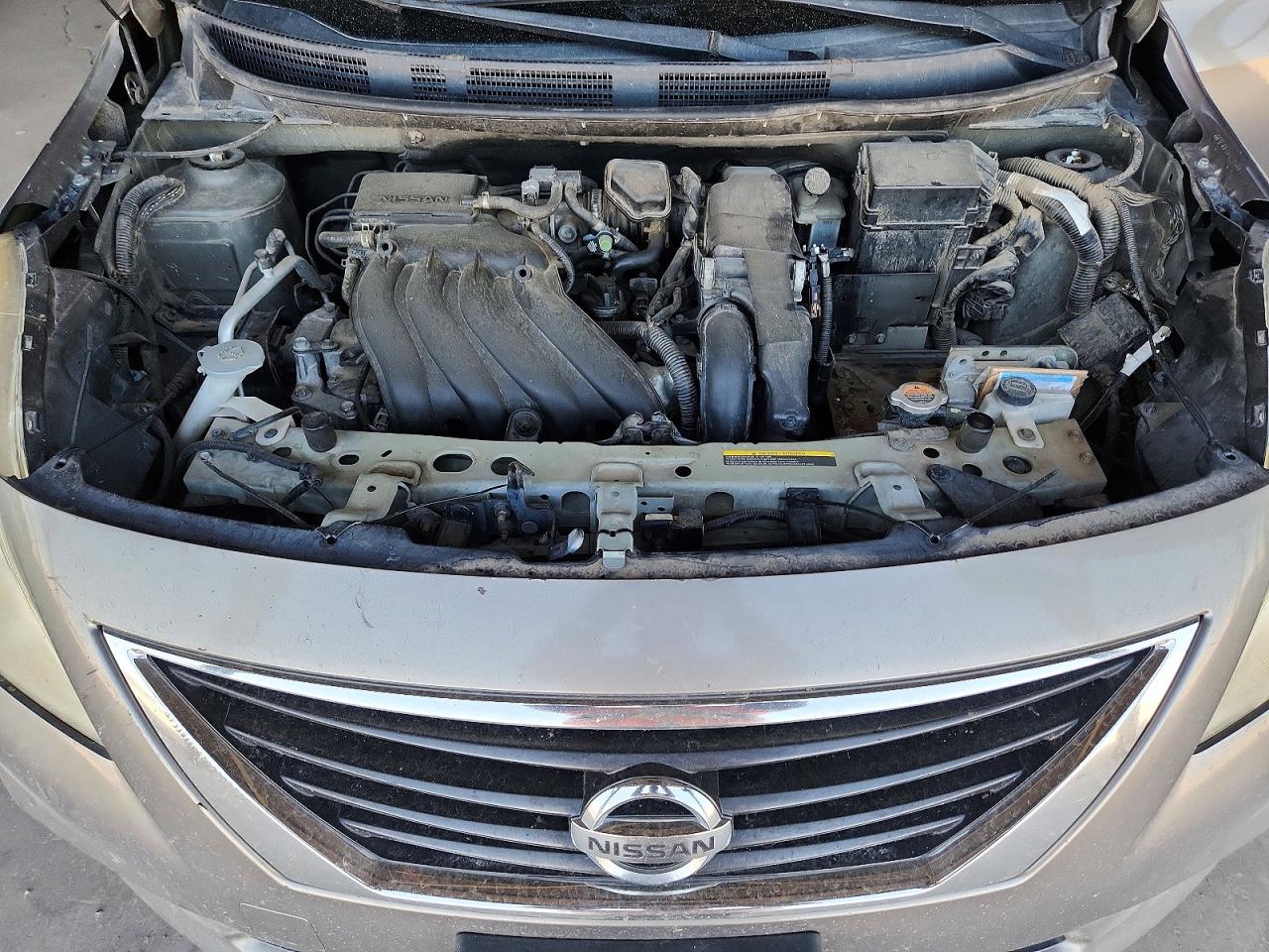 2012 Nissan Versa 1.6 S Серый vin: 3N1CN7AP0CL879383