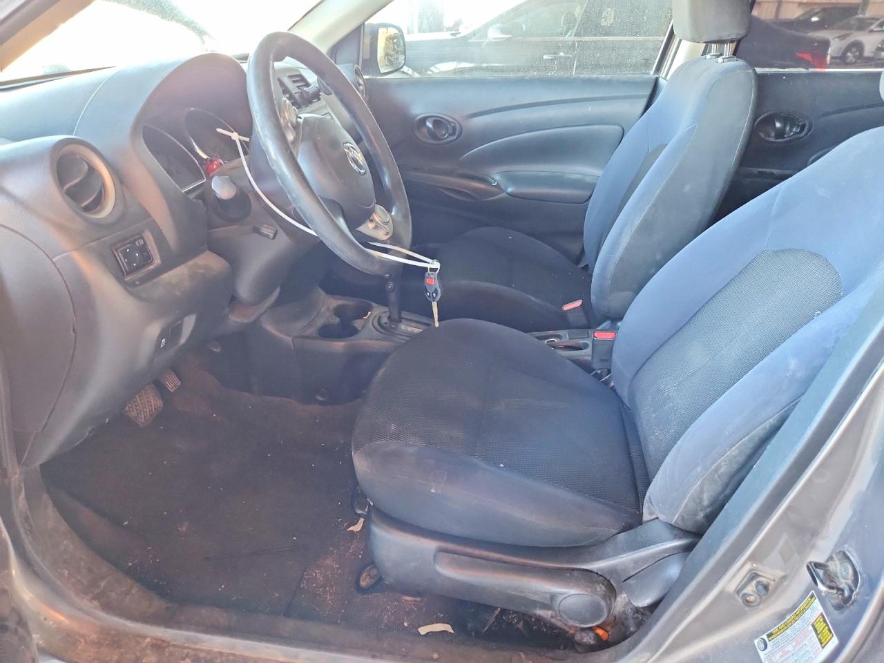 2012 Nissan Versa 1.6 S Серый vin: 3N1CN7AP0CL879383