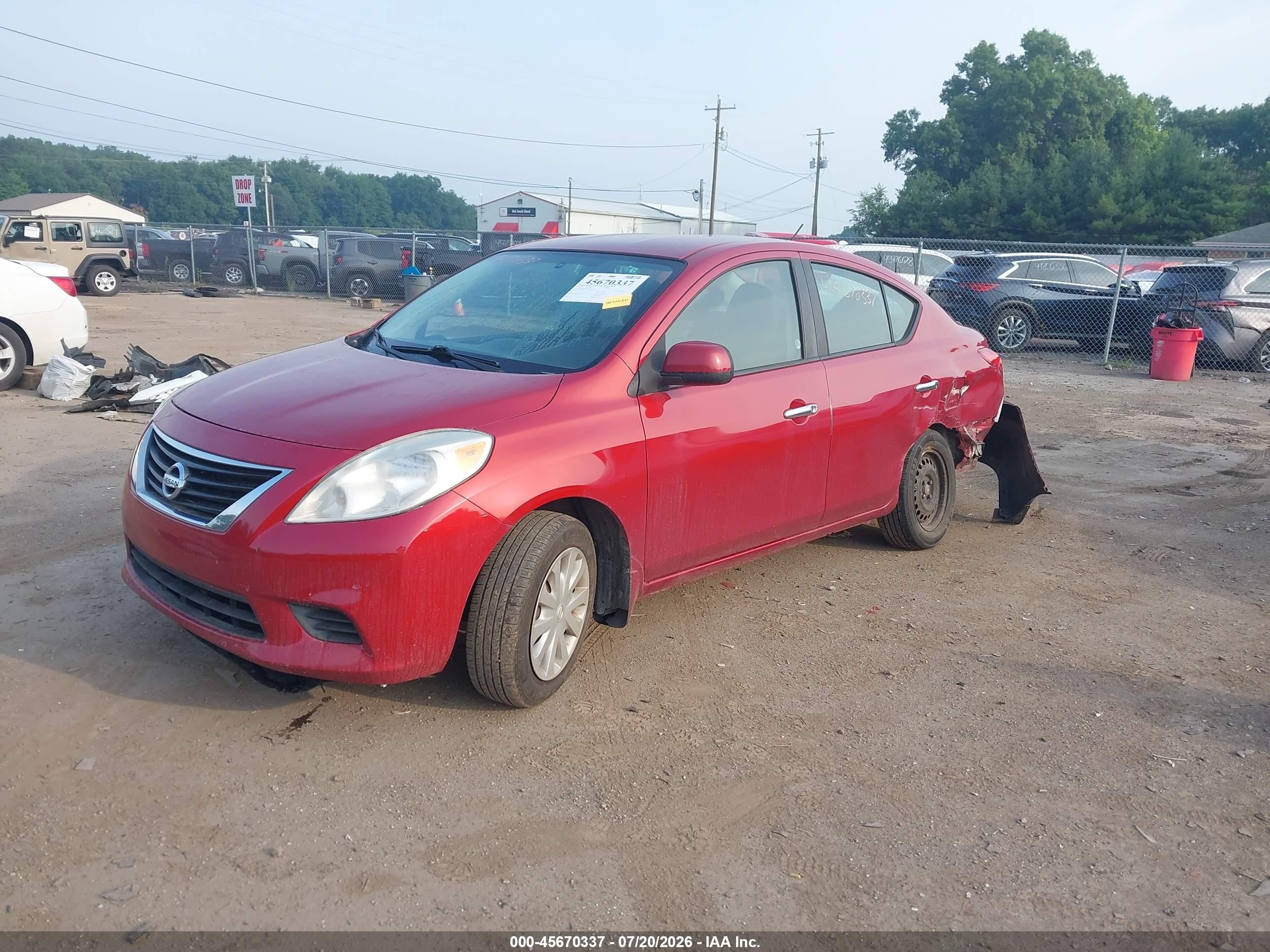 2012 Nissan Versa 1.6 Sv Red vin: 3N1CN7AP0CL900975