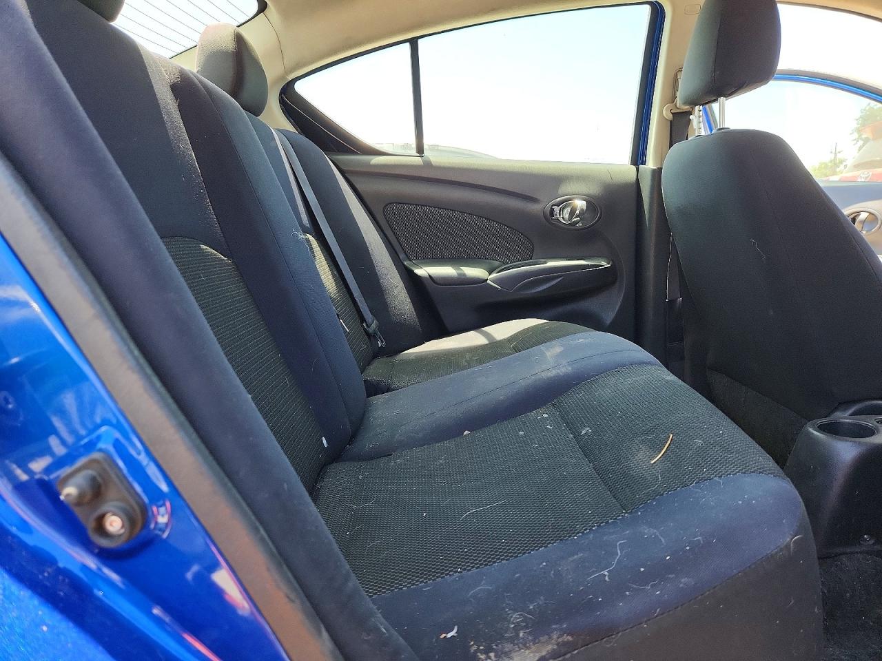 2012 Nissan Versa 1.6 S Blue vin: 3N1CN7AP0CL911619