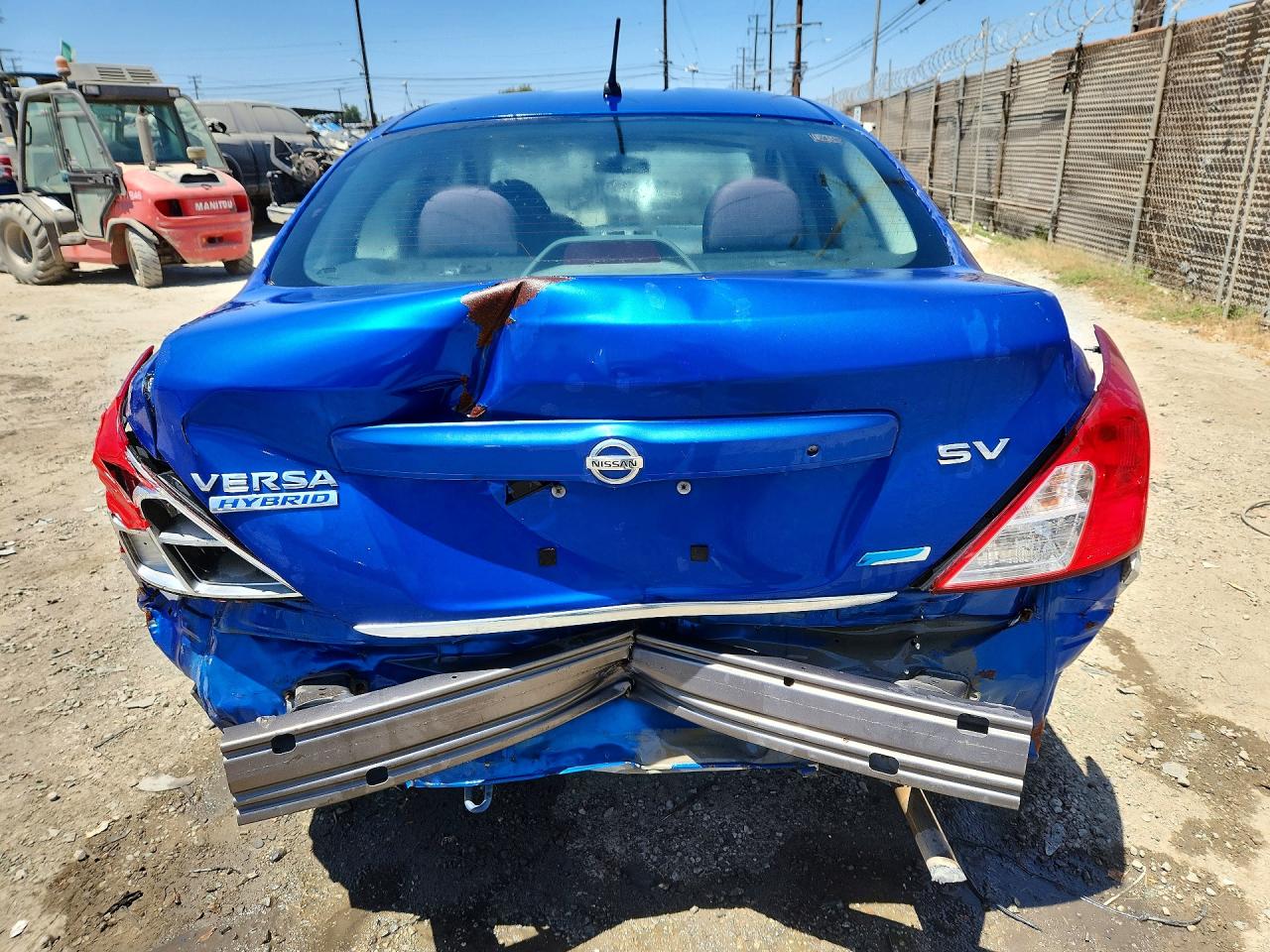 2012 Nissan Versa 1.6 S Blue vin: 3N1CN7AP0CL911619
