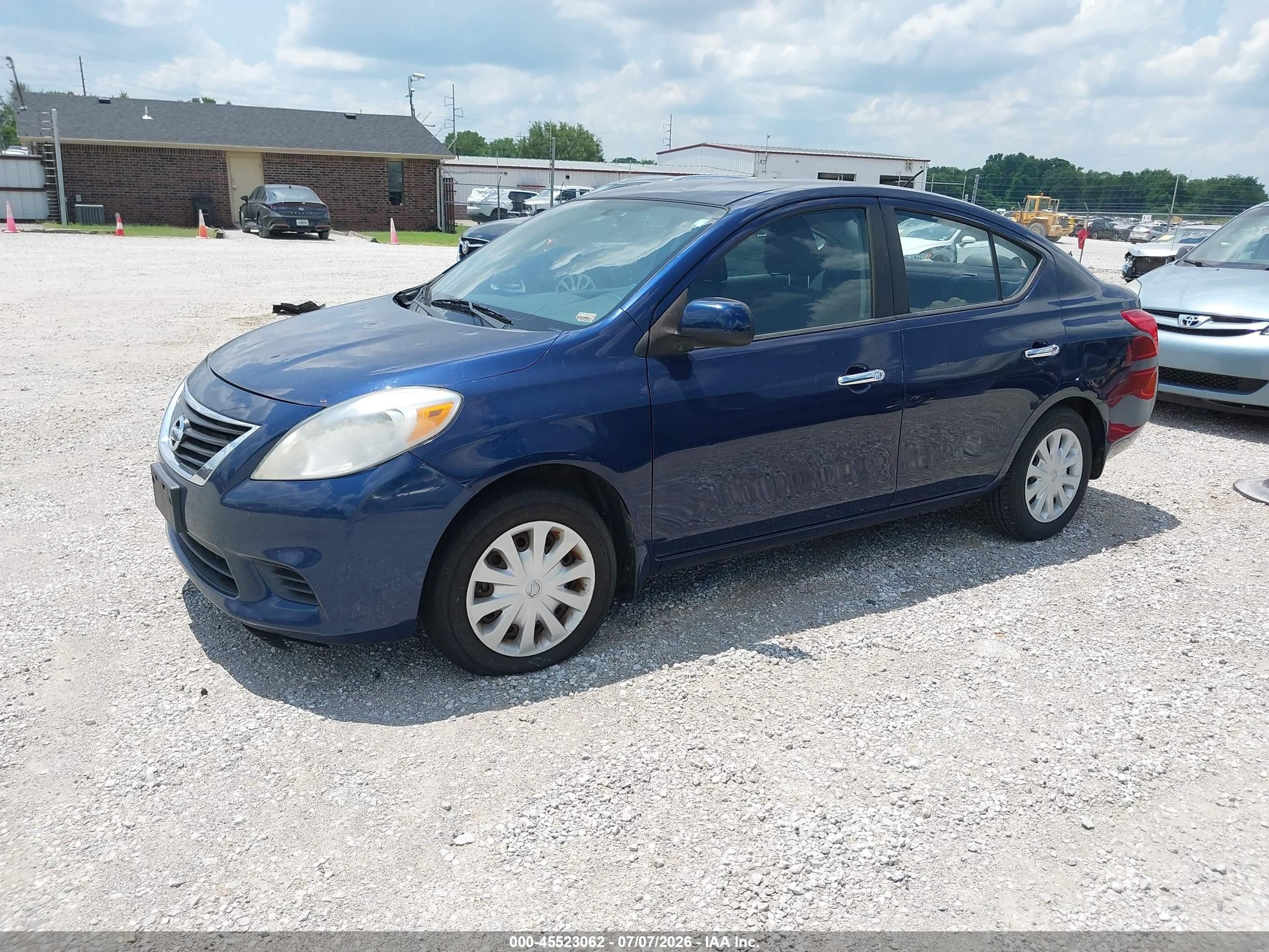 2012 Nissan Versa 1.6 Sv Blue vin: 3N1CN7AP0CL945317