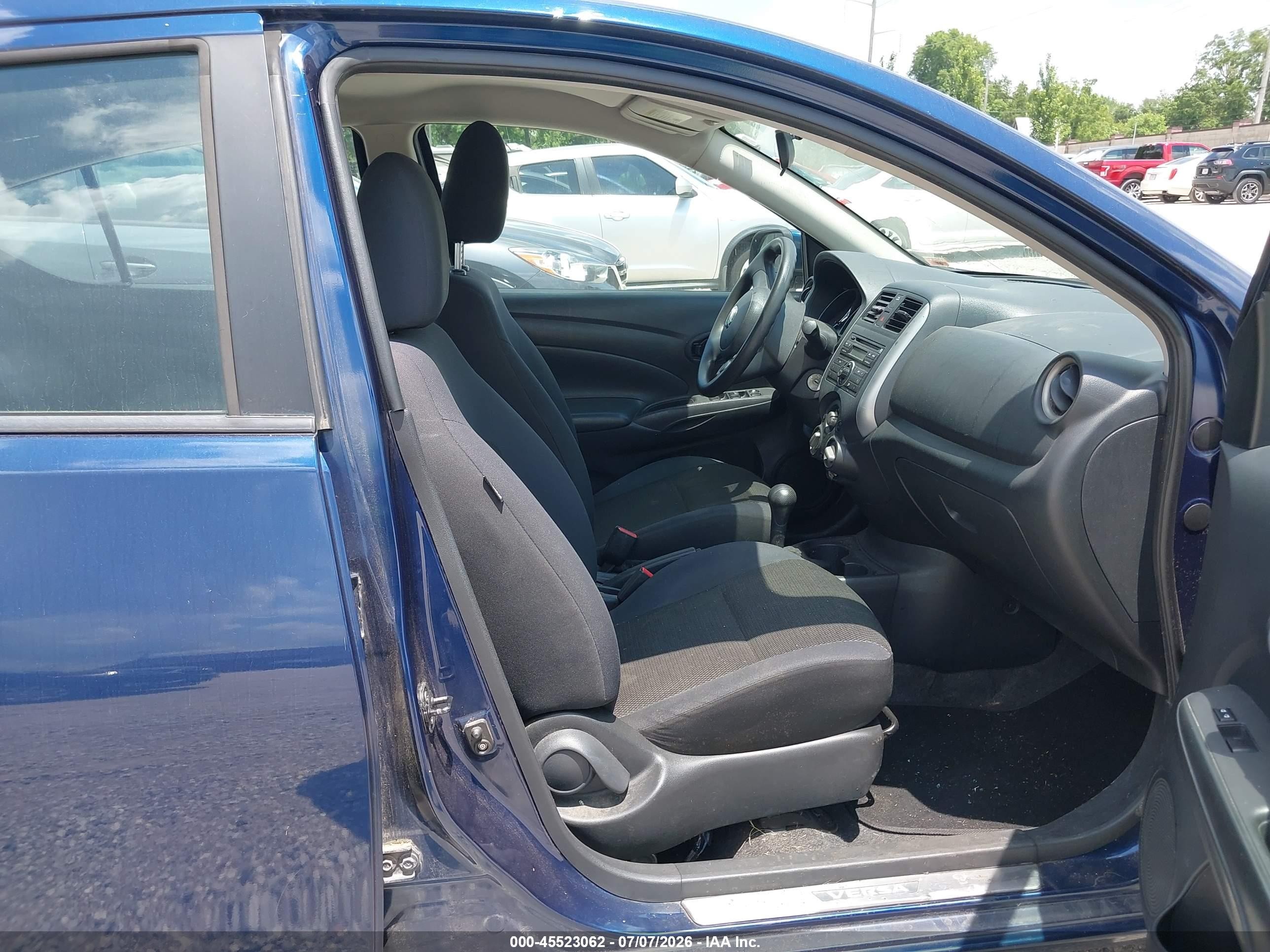 2012 Nissan Versa 1.6 Sv Blue vin: 3N1CN7AP0CL945317