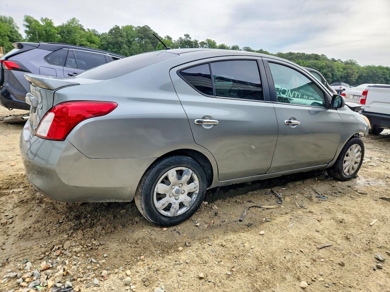 2013 Nissan Versa 1.6 S Gray vin: 3N1CN7AP0DL883757