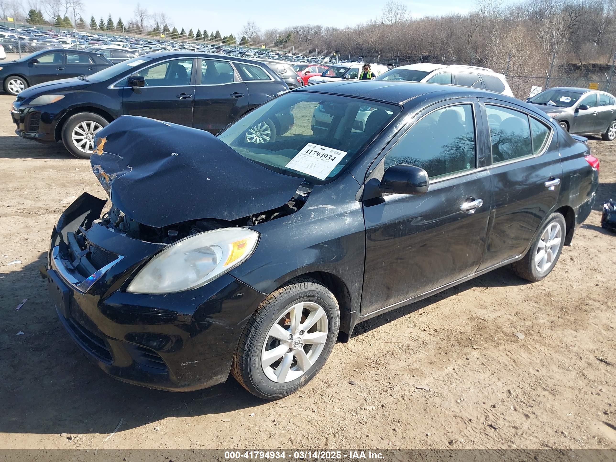 2014 Nissan Versa 1.6 Sv Black vin: 3N1CN7AP0EL827884