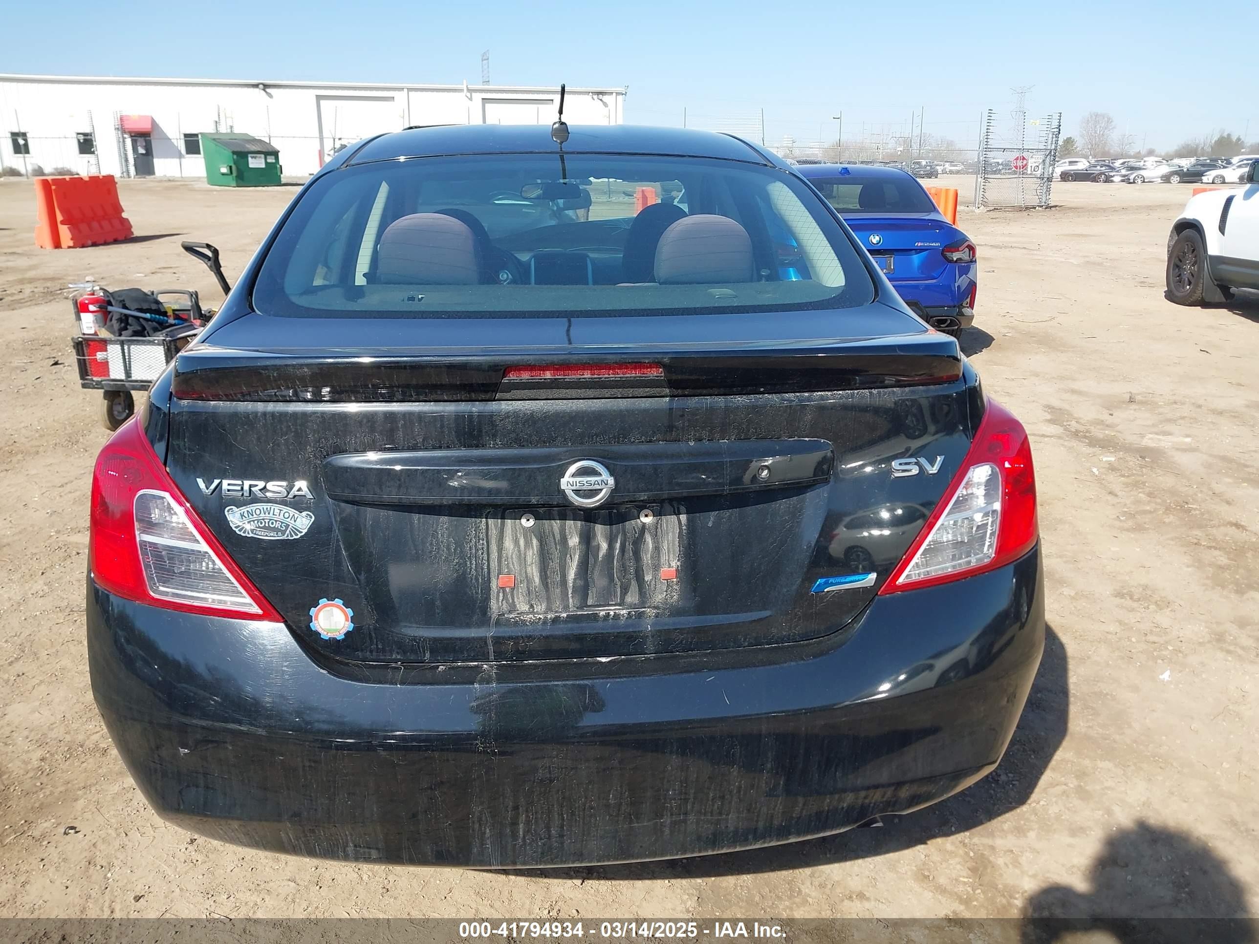 2014 Nissan Versa 1.6 Sv Black vin: 3N1CN7AP0EL827884